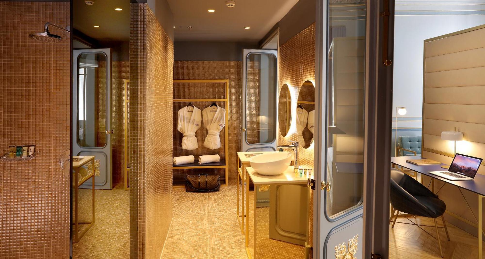 Suite