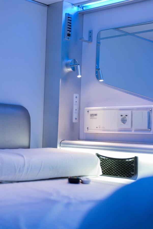 Capsule Double Room