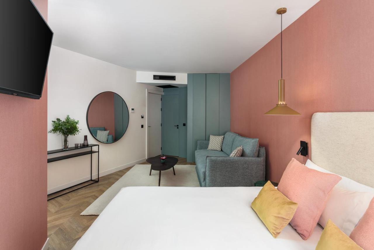 Superior Deluxe Double or Twin Room