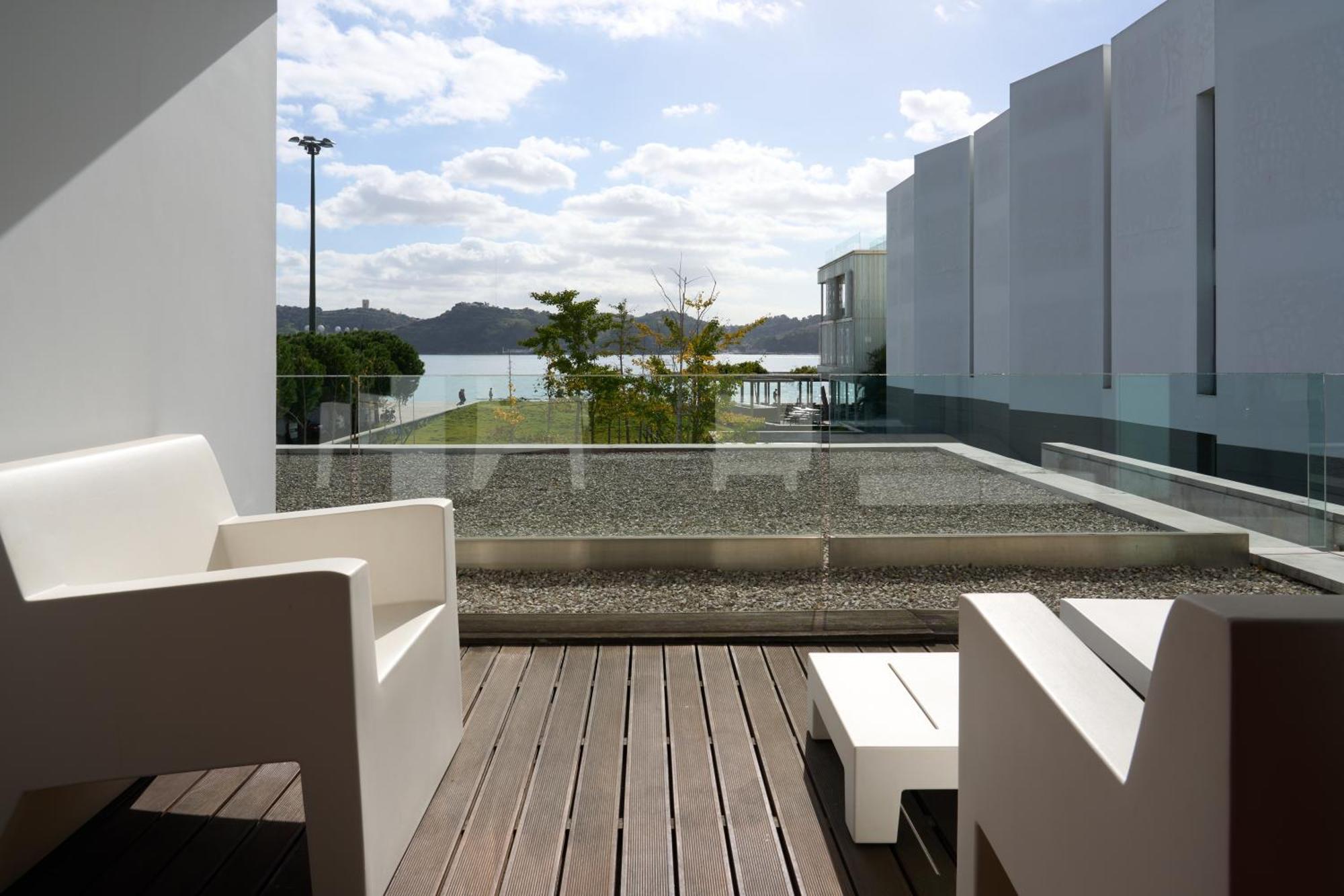 Luxe Kamer met 1 of 2 Bedden en Balkon