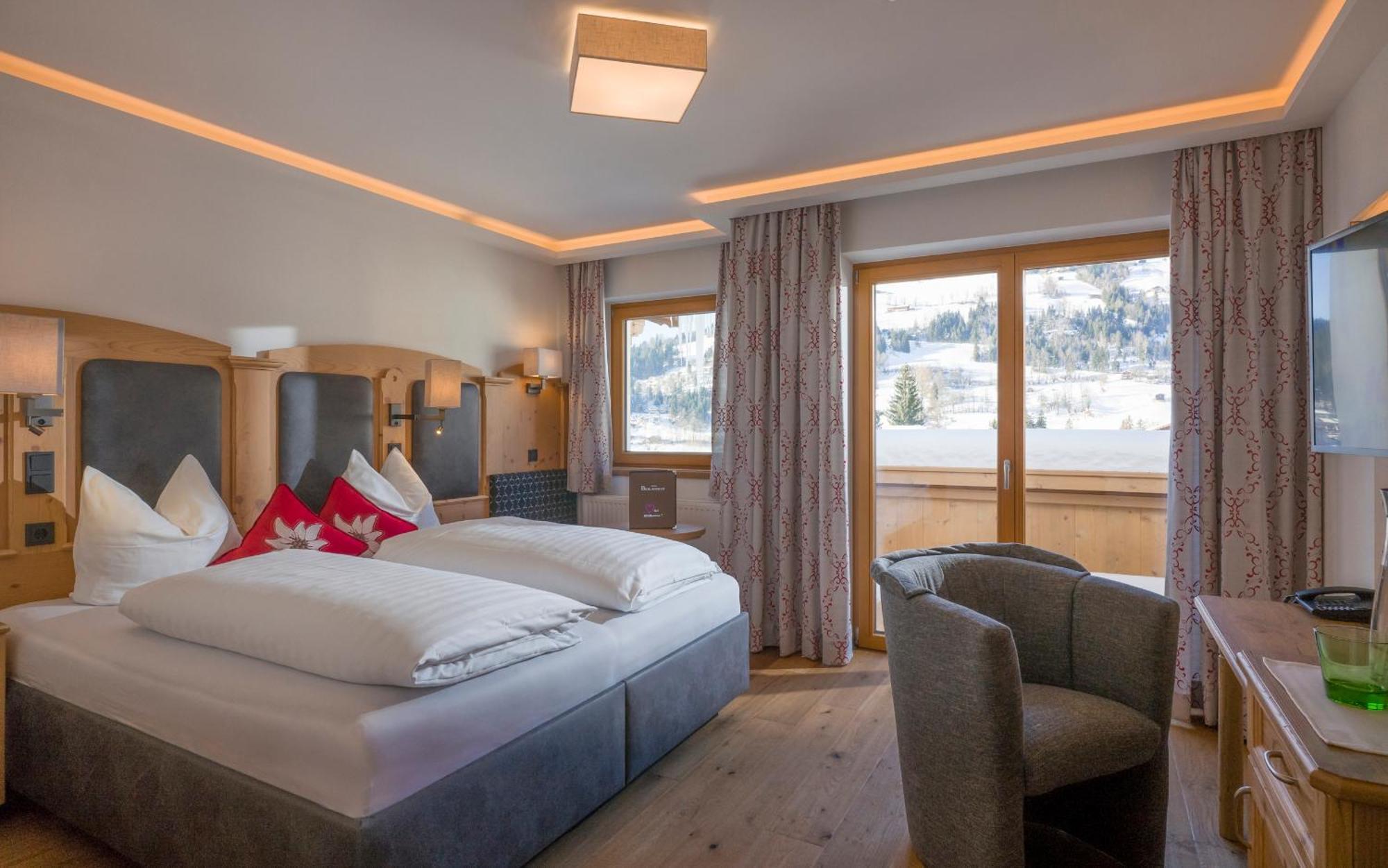 Superior Double or Twin Room Garden View