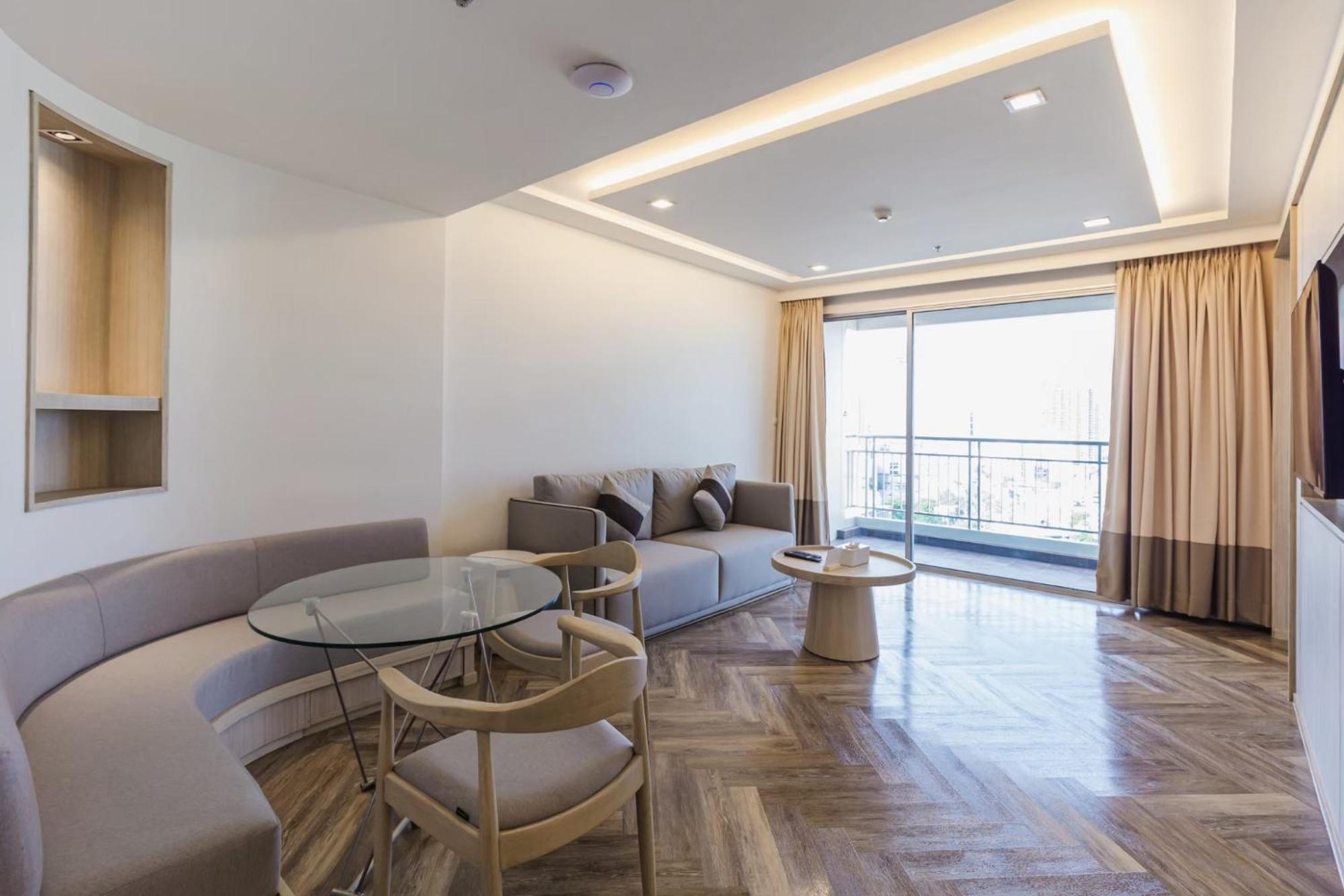 One-Bedroom Exclusive