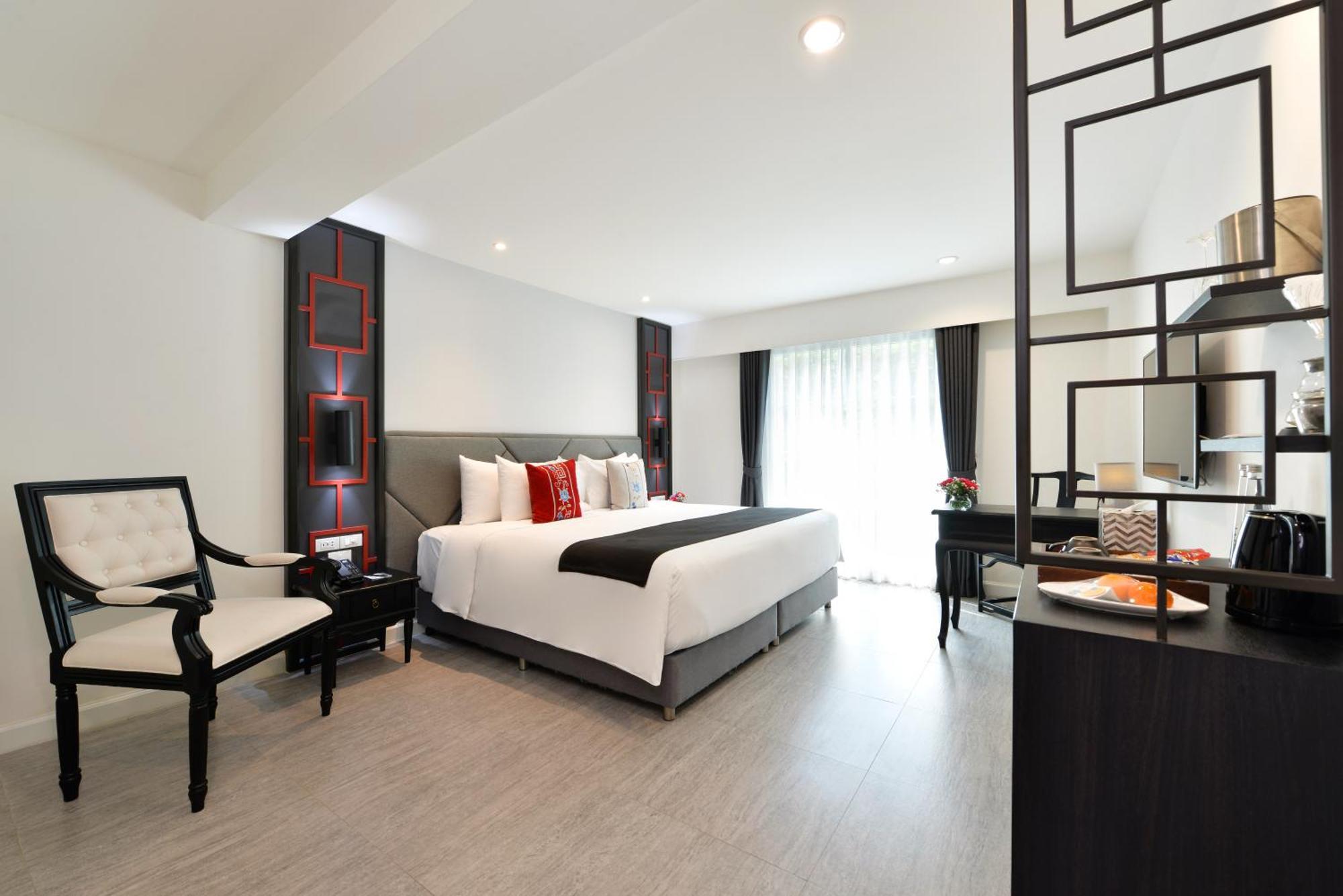 Deluxe Double or Twin Room