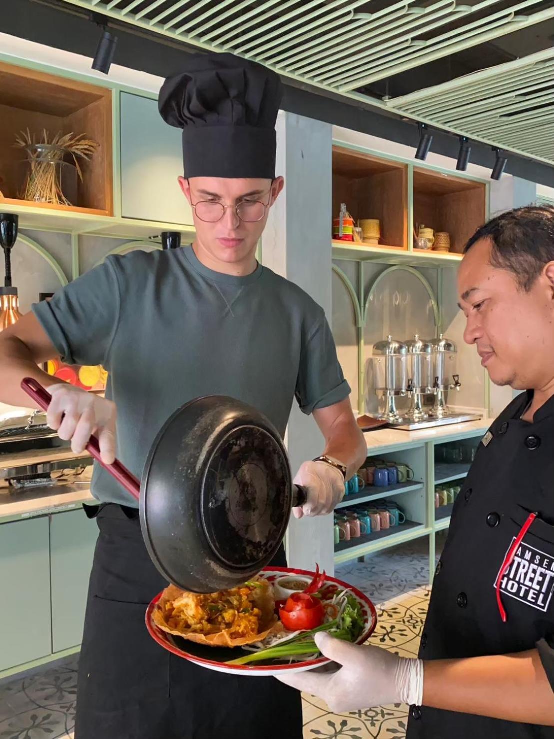 Superior Twin Room Cooking Class