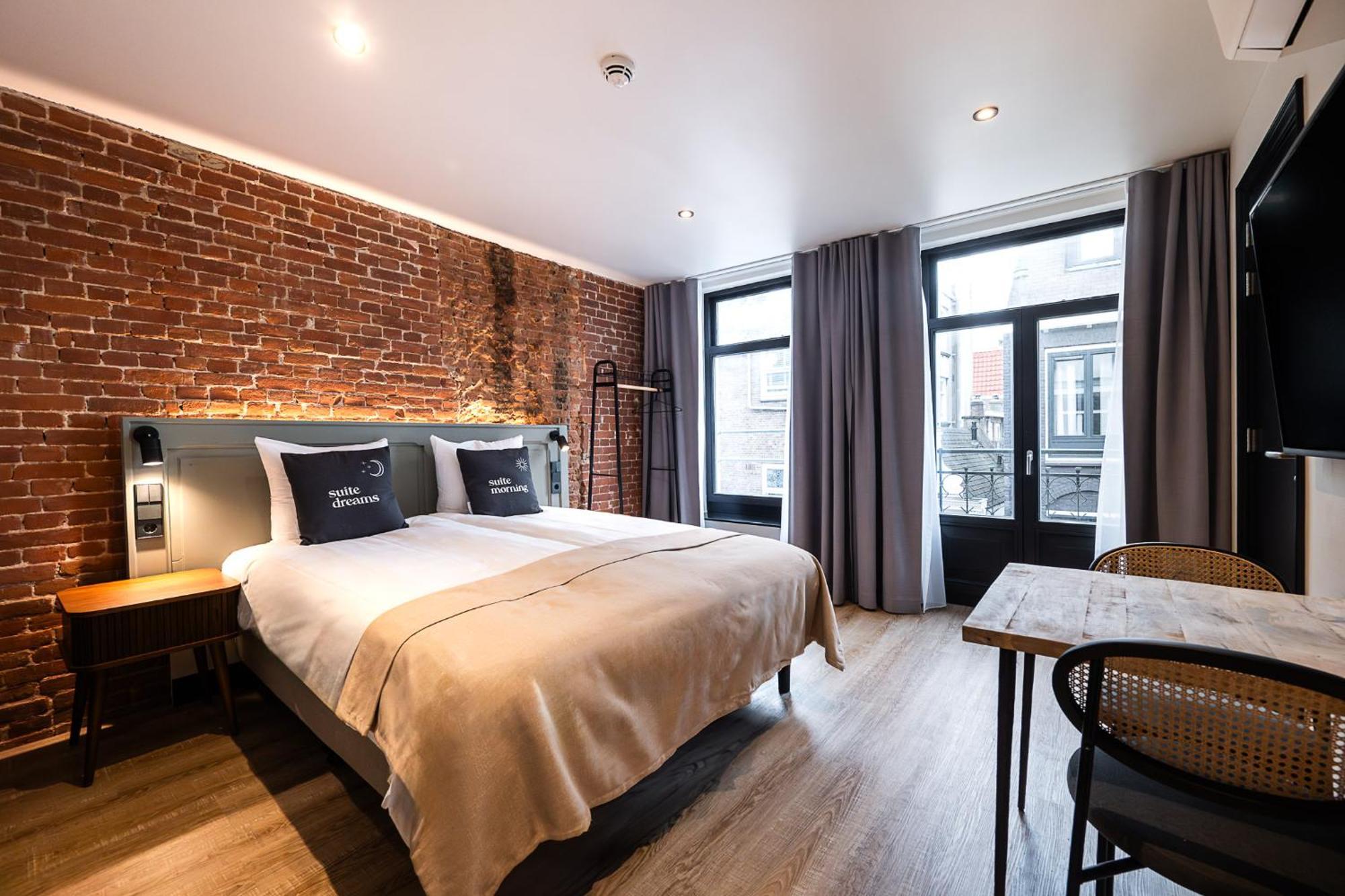 Comfort Kamer met Queensize Bed