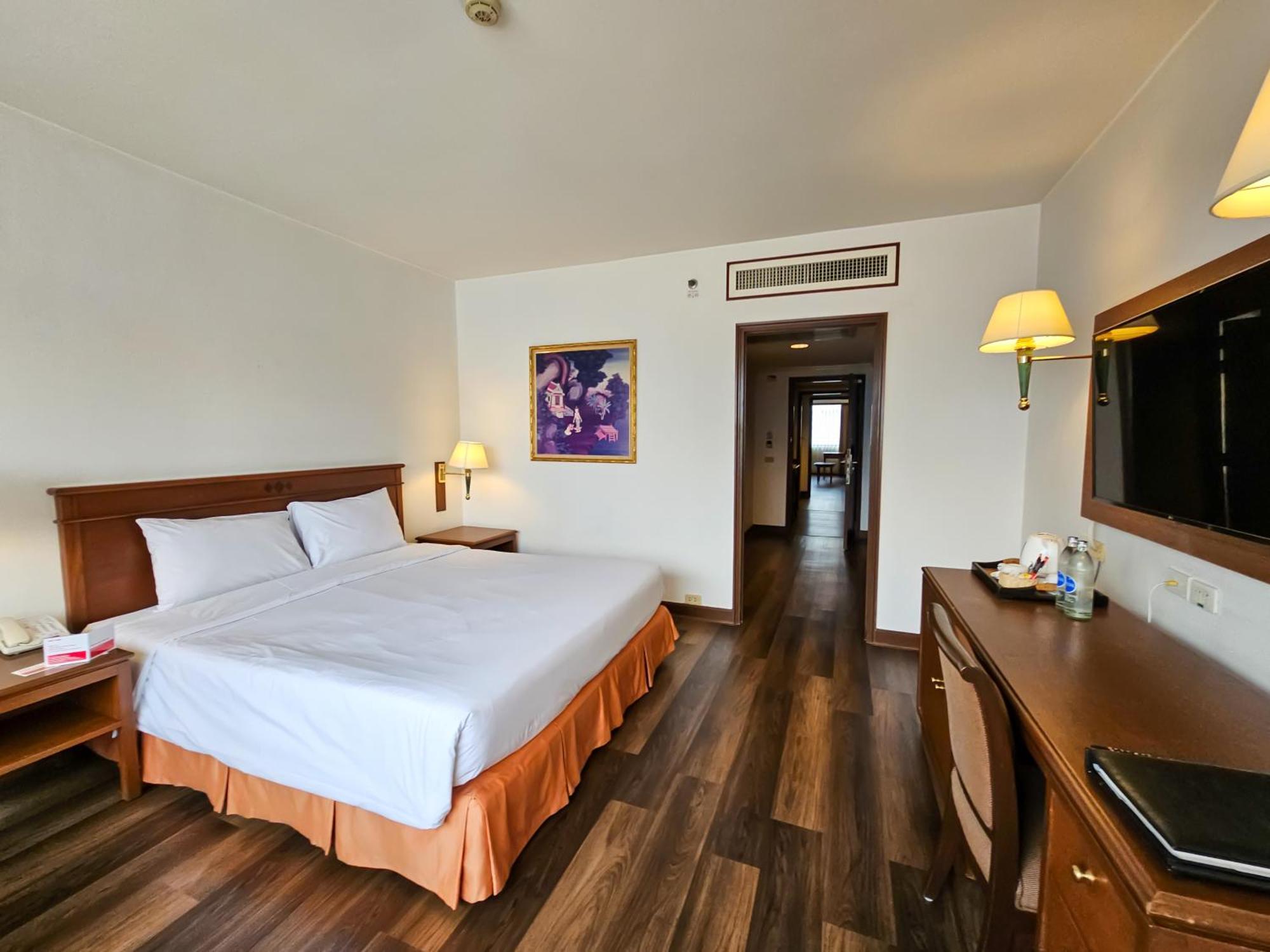 Deluxe High Floor