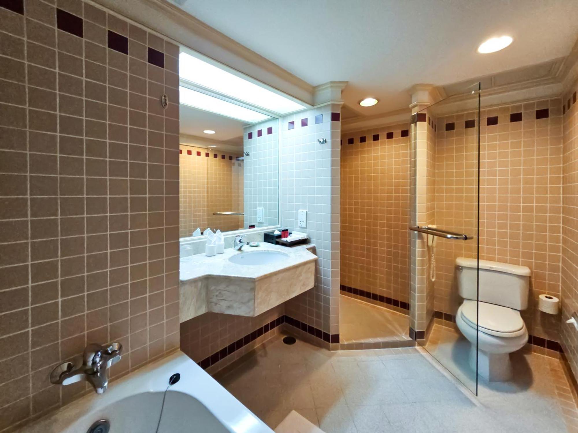 Deluxe High Floor