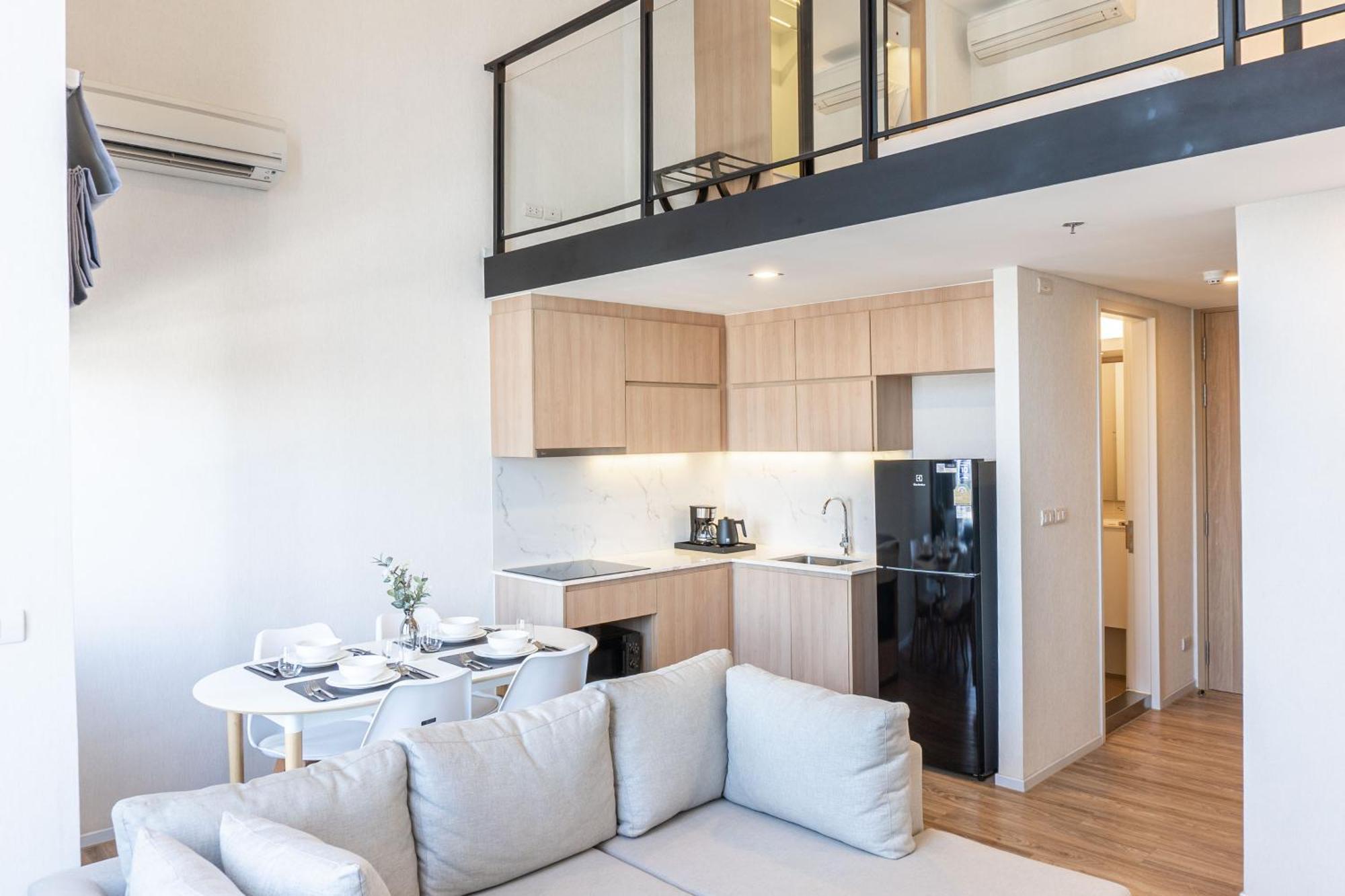 Premier Duplex King Suite
