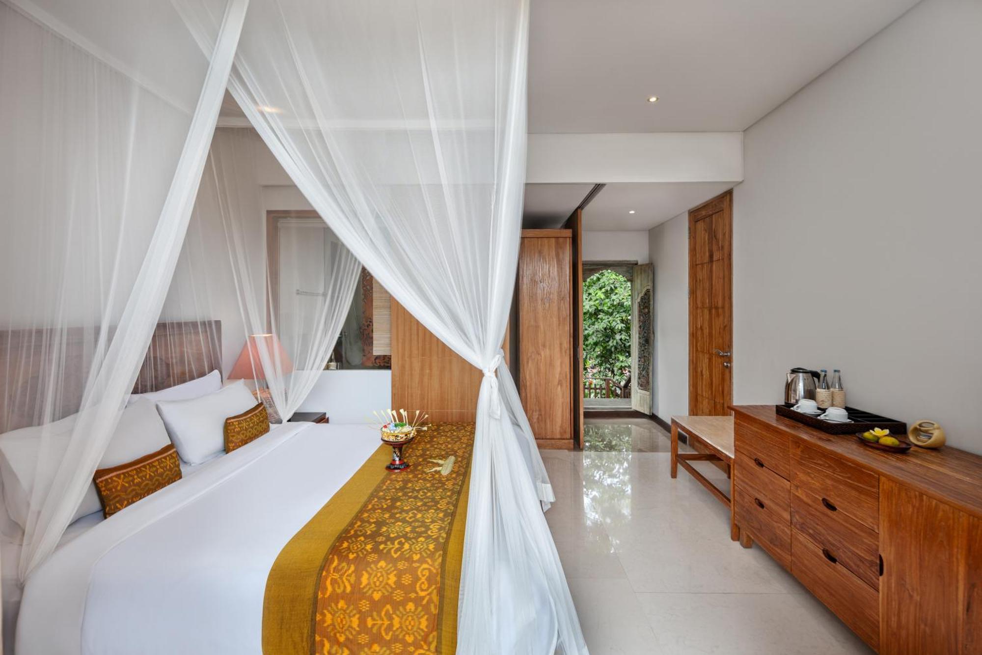 Deluxe Double or Twin Room Balcony
