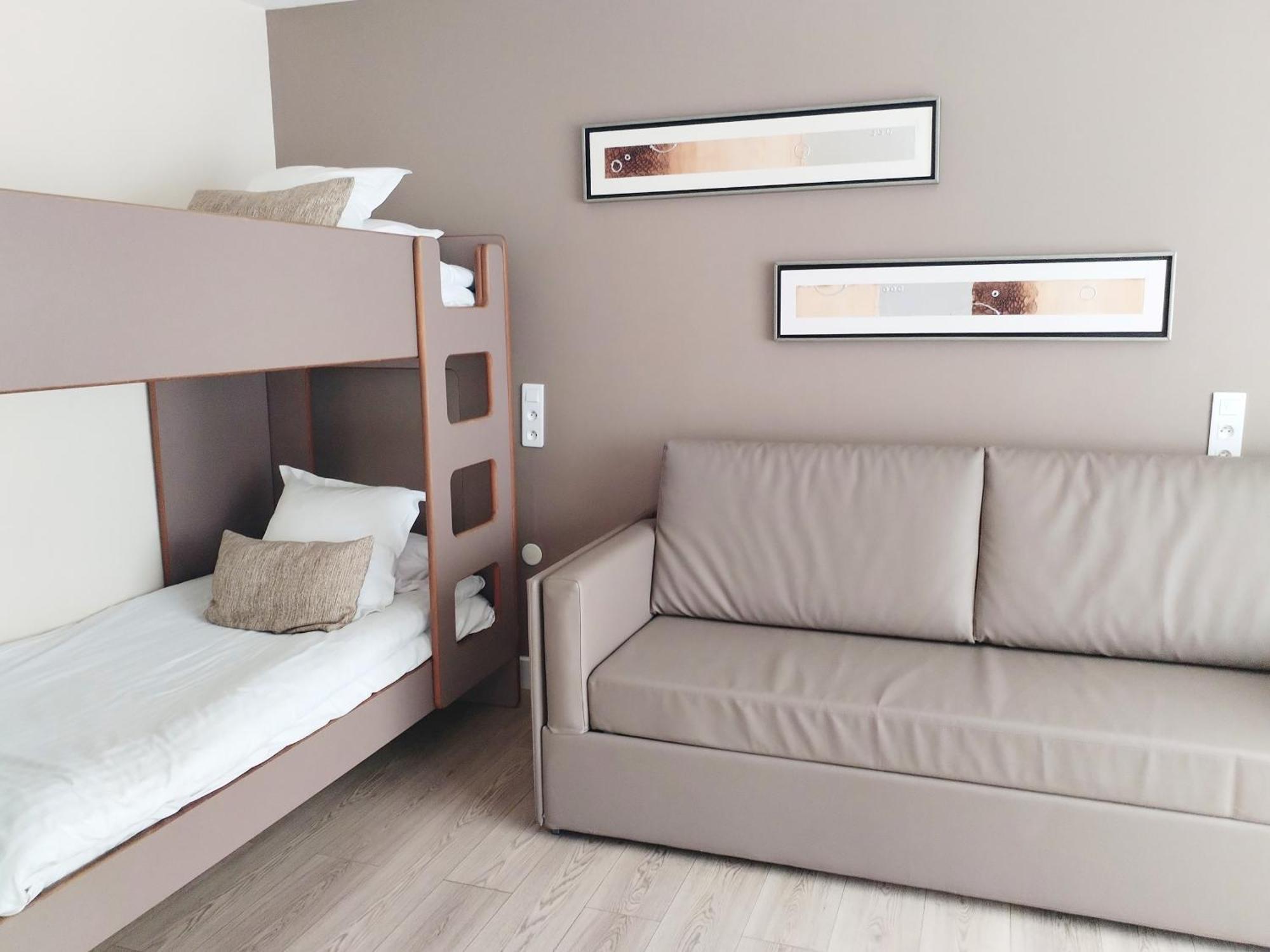 Junior Queen Suite with Balcony