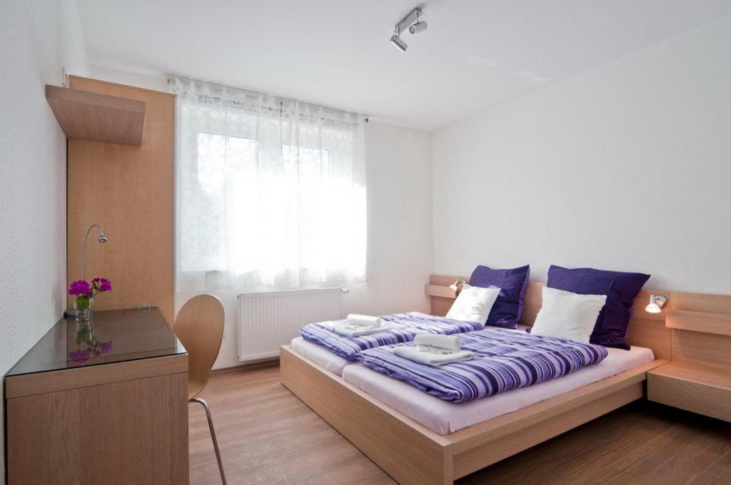 Tweepersoonskamer met 2 Aparte Bedden