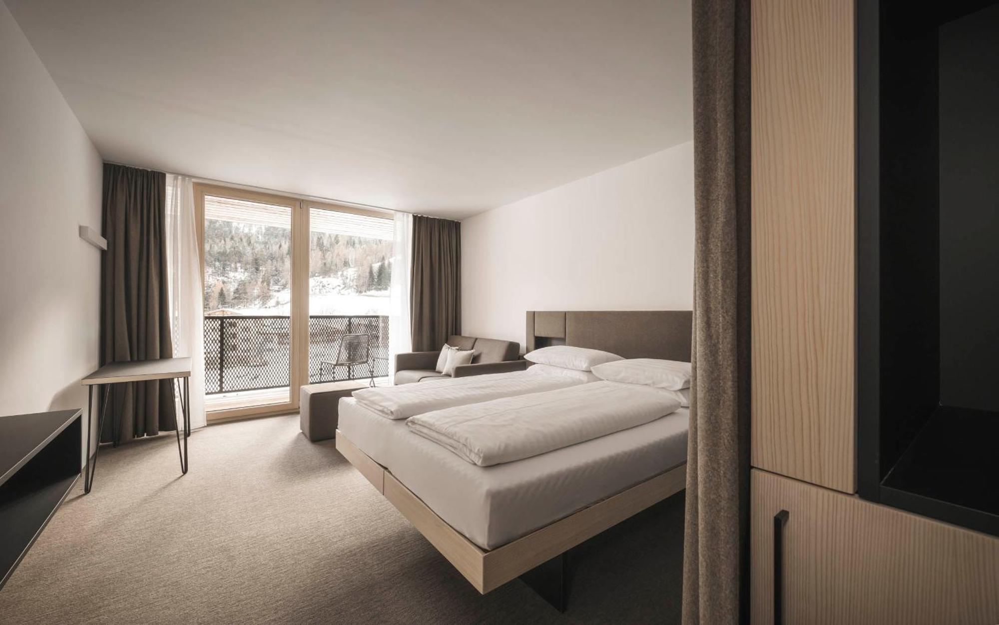Upper Floor Double Room Balcony