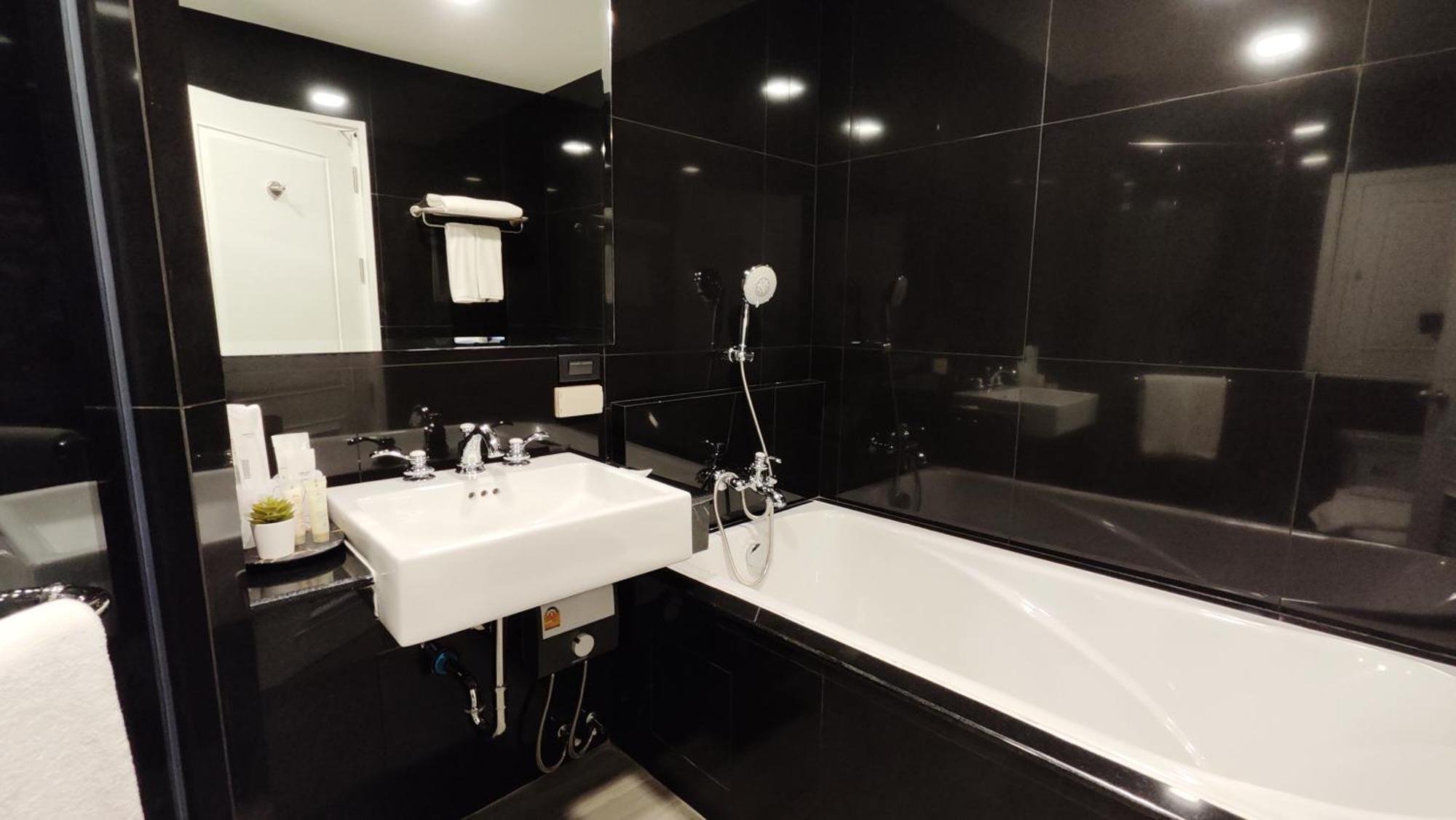 Grand Premier Room