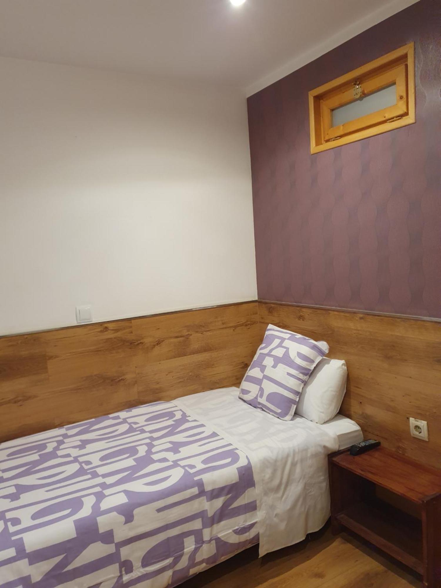 Budget Single Room