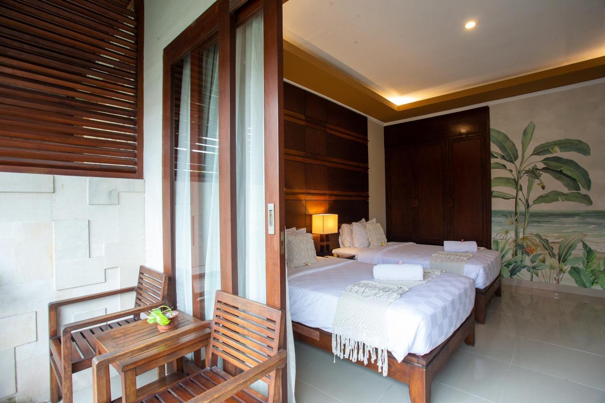 Deluxe Double or Twin Room Pool View