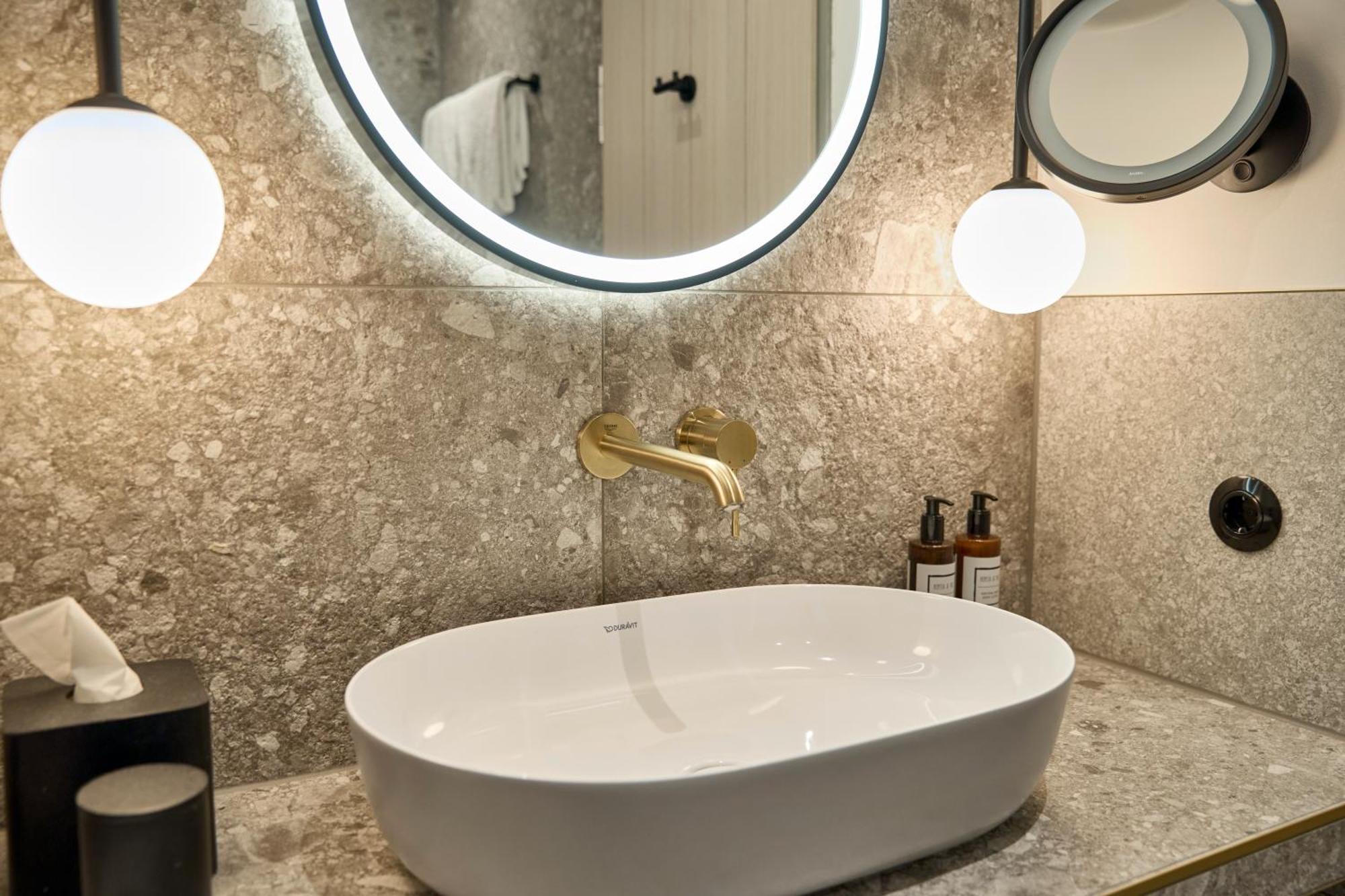 Deluxe Junior Suite