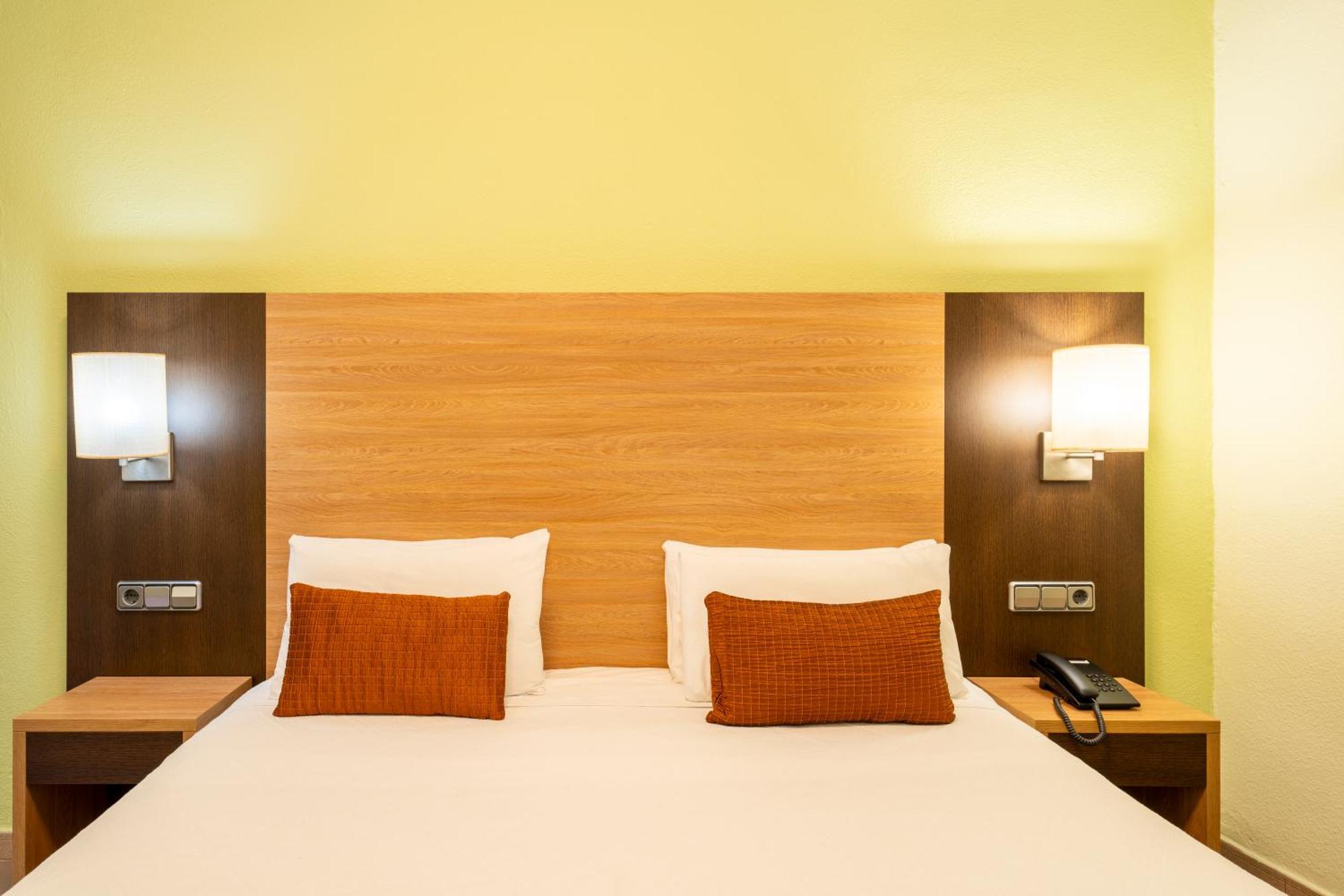 Double or Twin Room Balcony