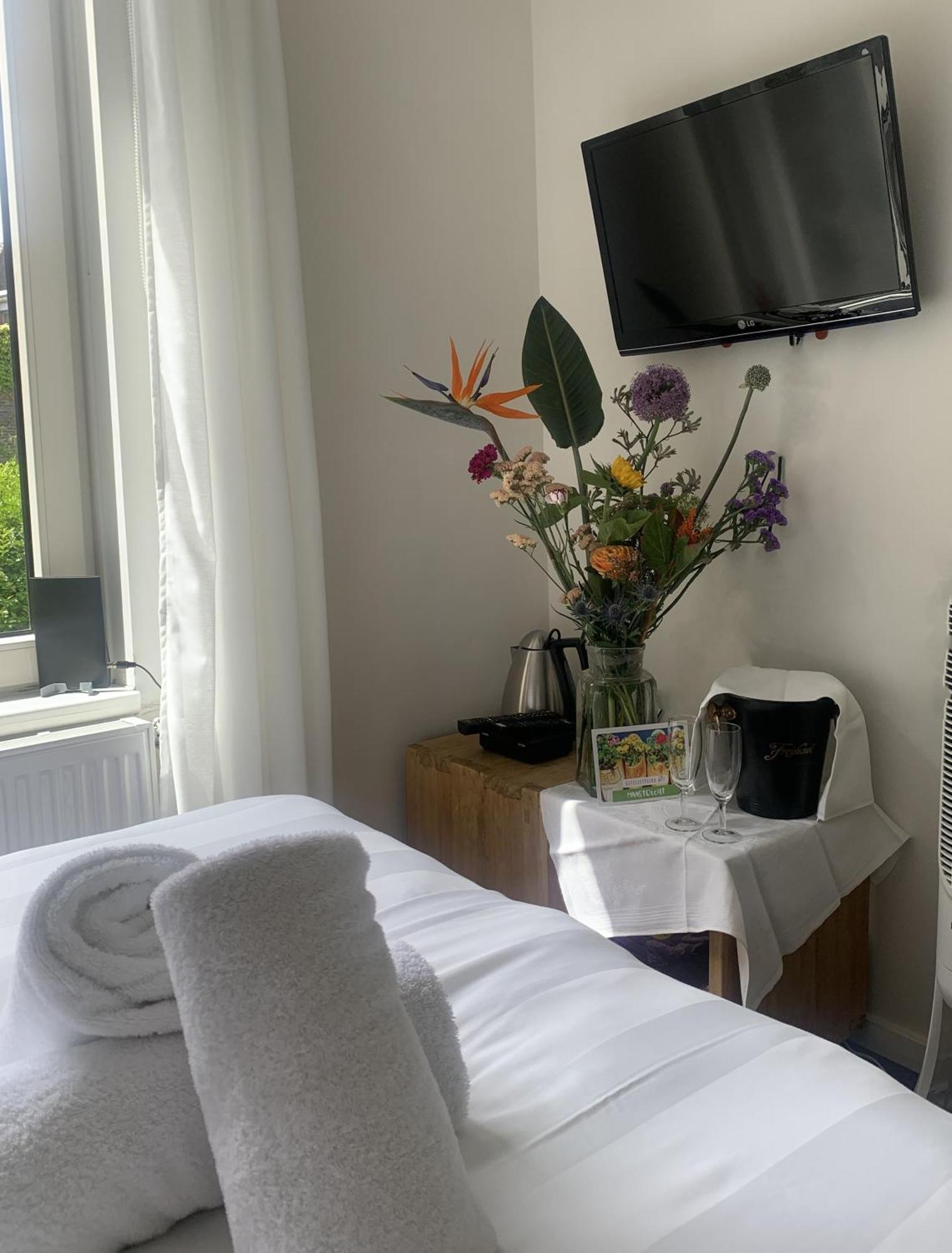 Double Room Garden View