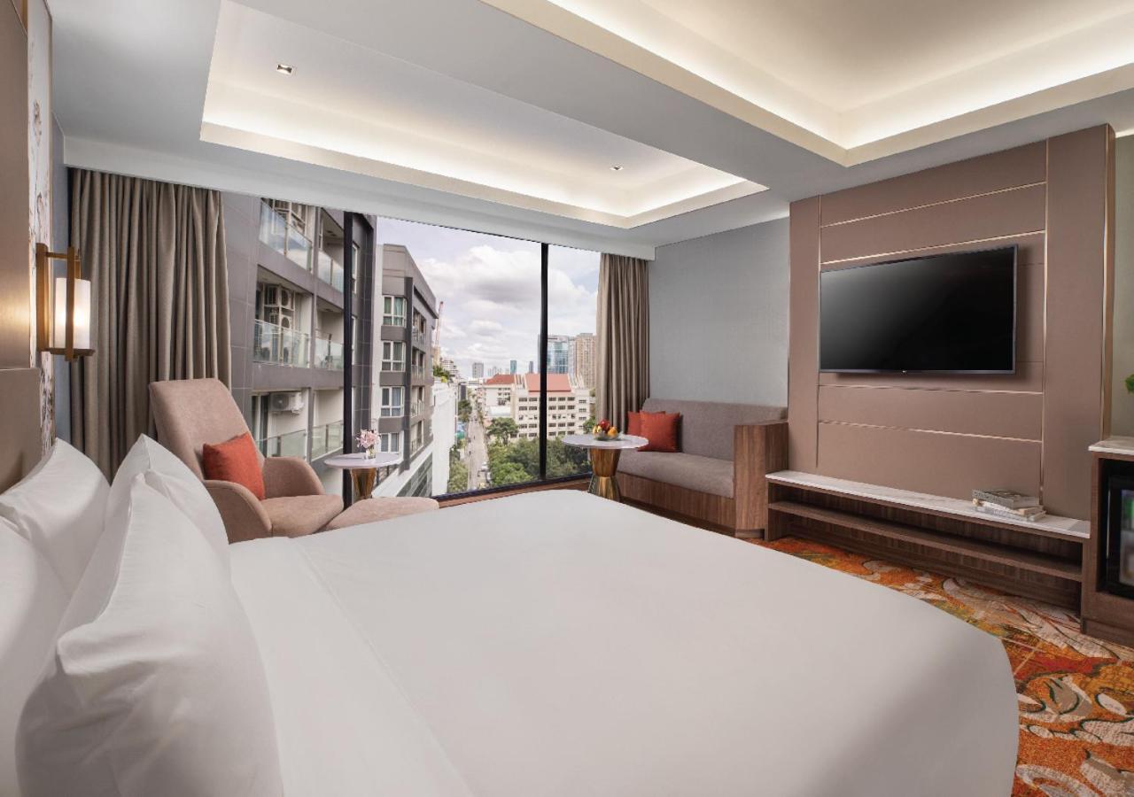 Deluxe Queen Room