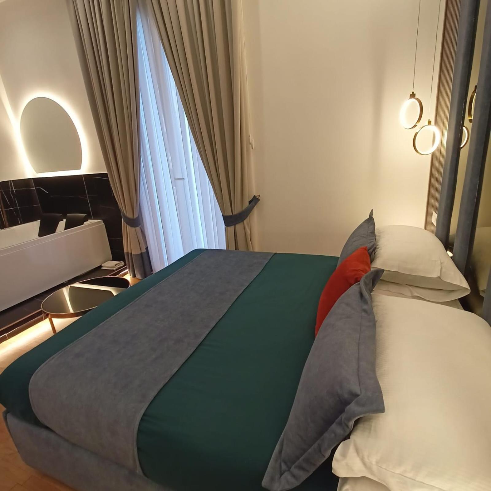 Kamer met Kingsize bed en Bubbelbad