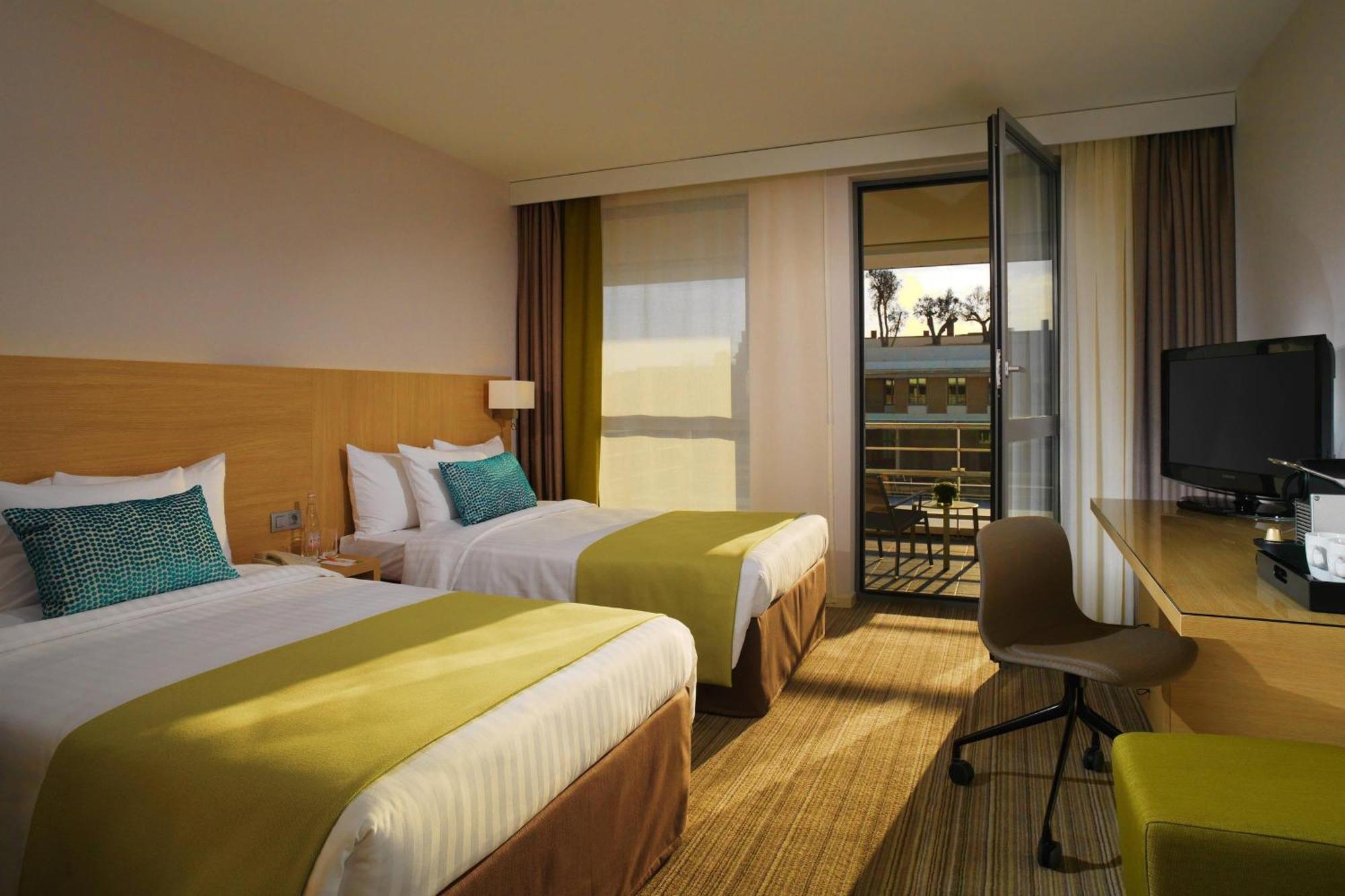 Superior Tweepersoonskamer met 2 Aparte Bedden en Balkon
