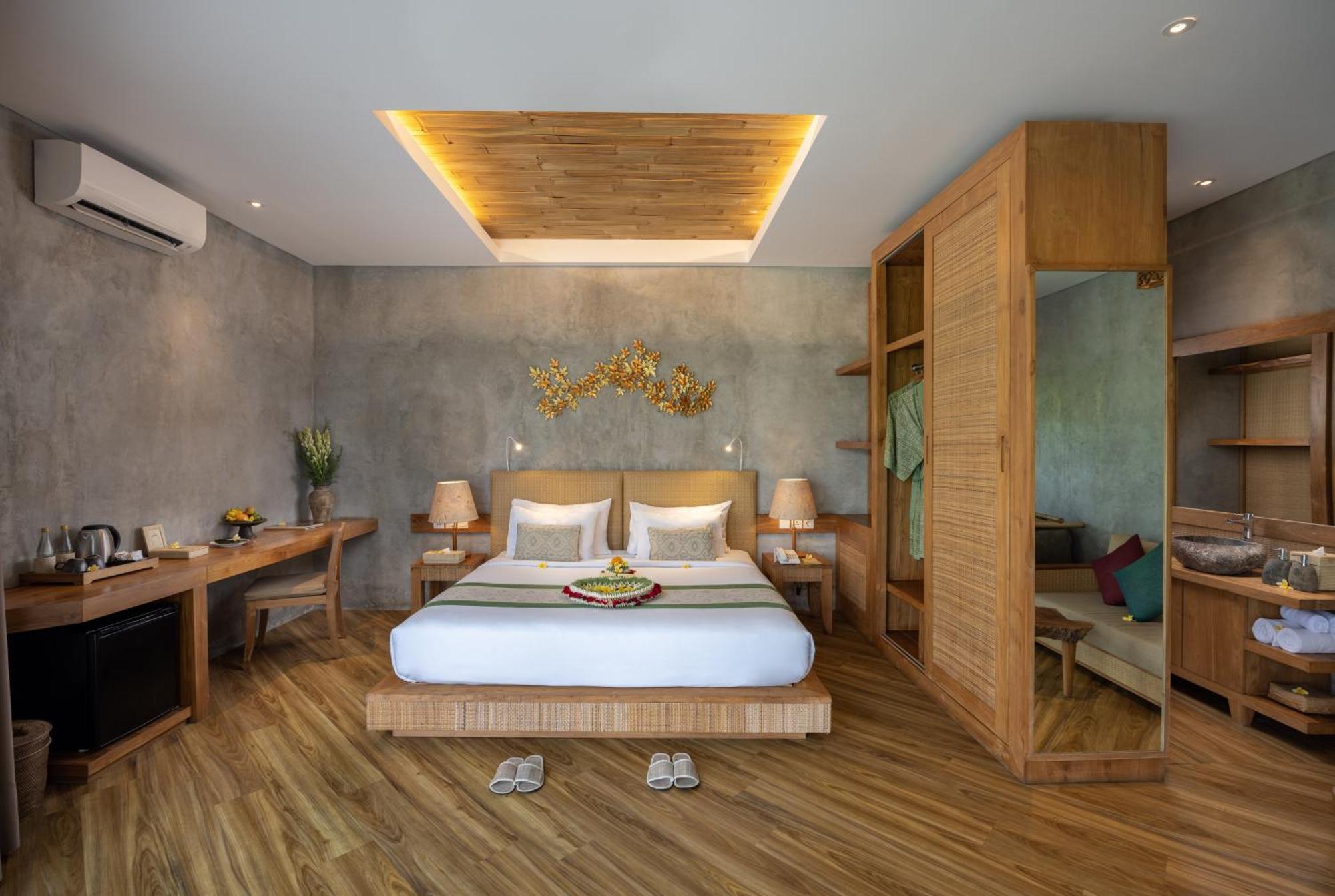 Junior Suite Saver