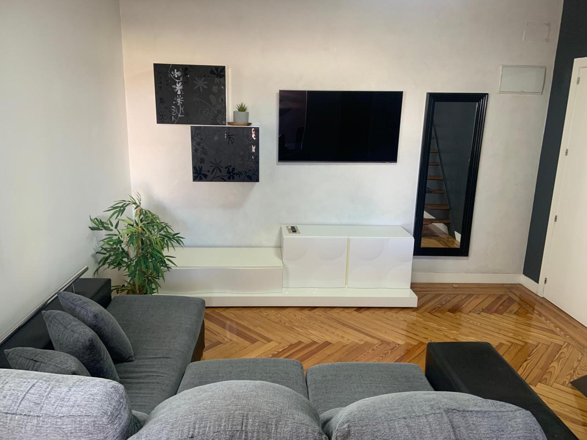 Deluxe Attic Terrace
