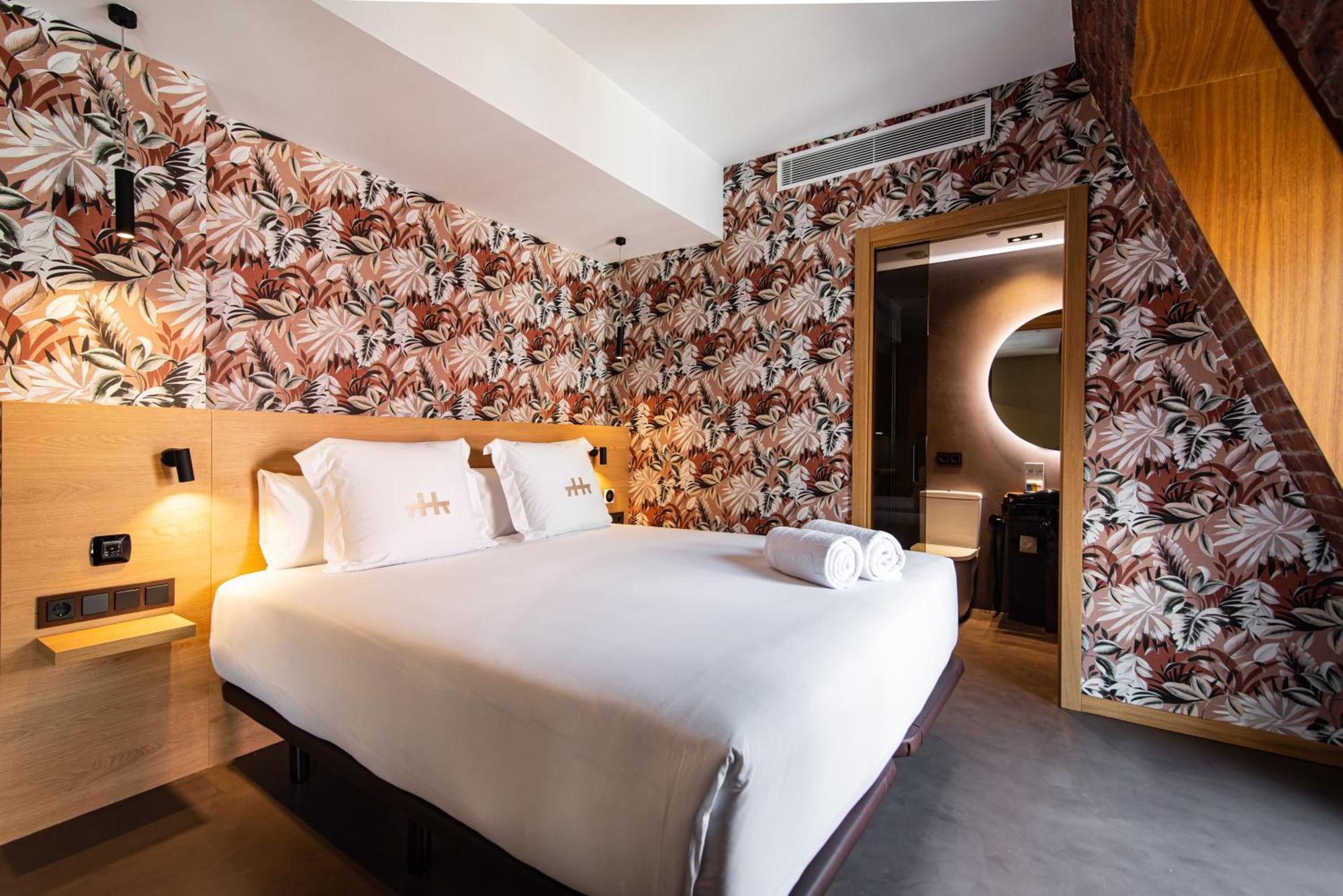 Deluxe Double or Twin Room Balcony