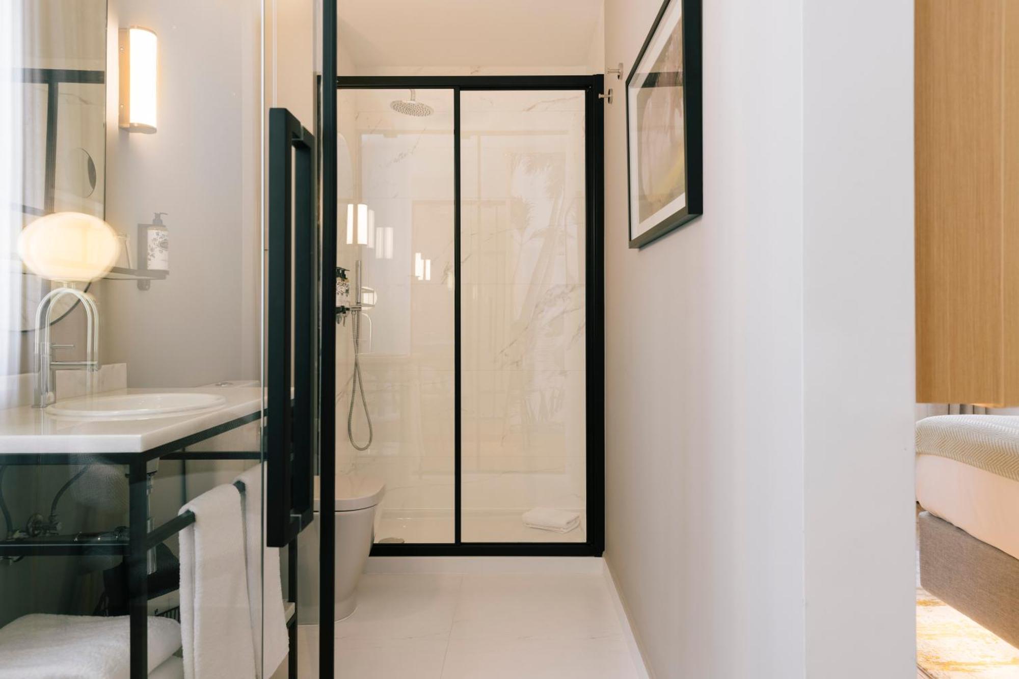 Premium Hoekkamer met 1 Tweepersoonsbed of 2 Aparte Bedden