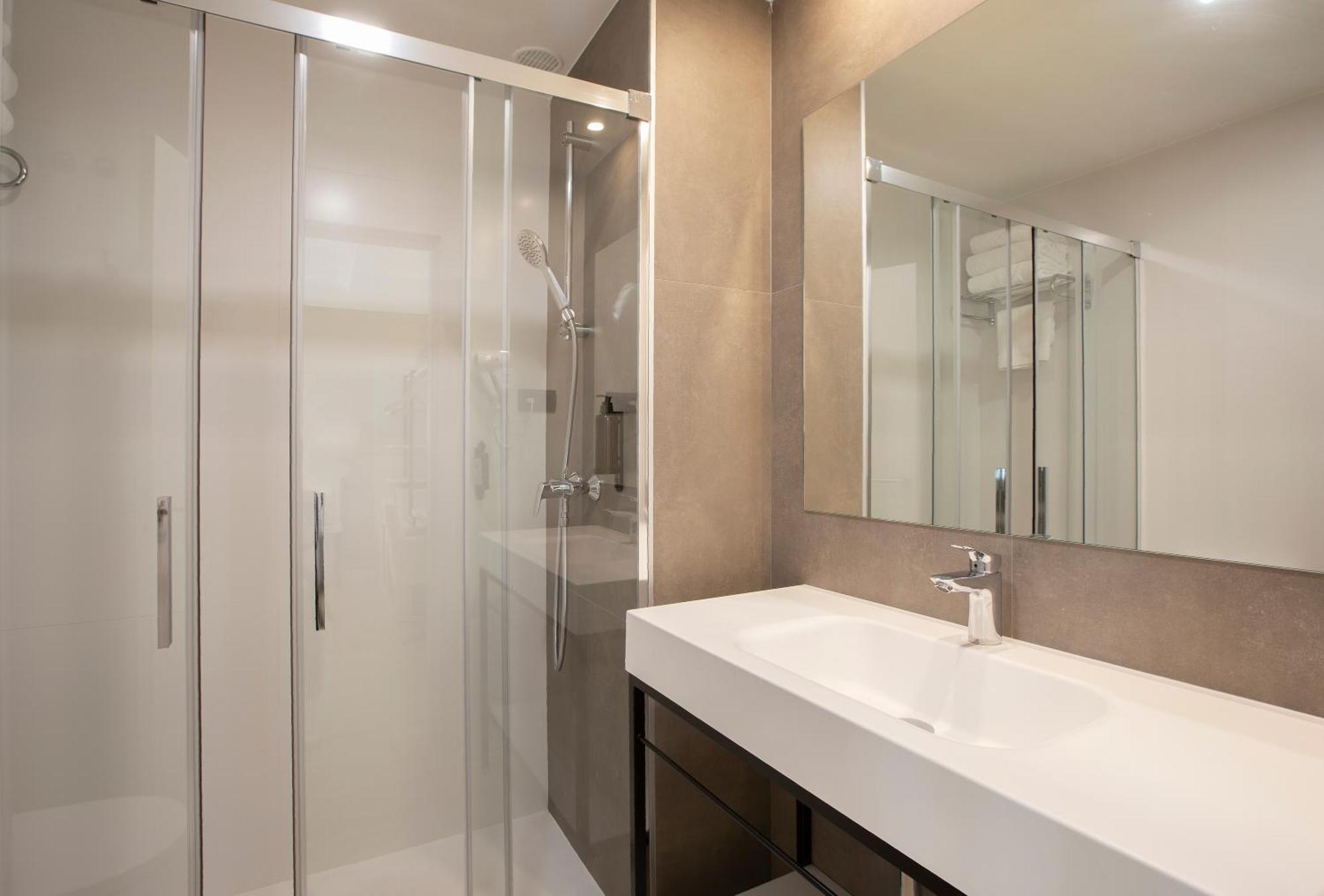 Double or Twin Room Terrace