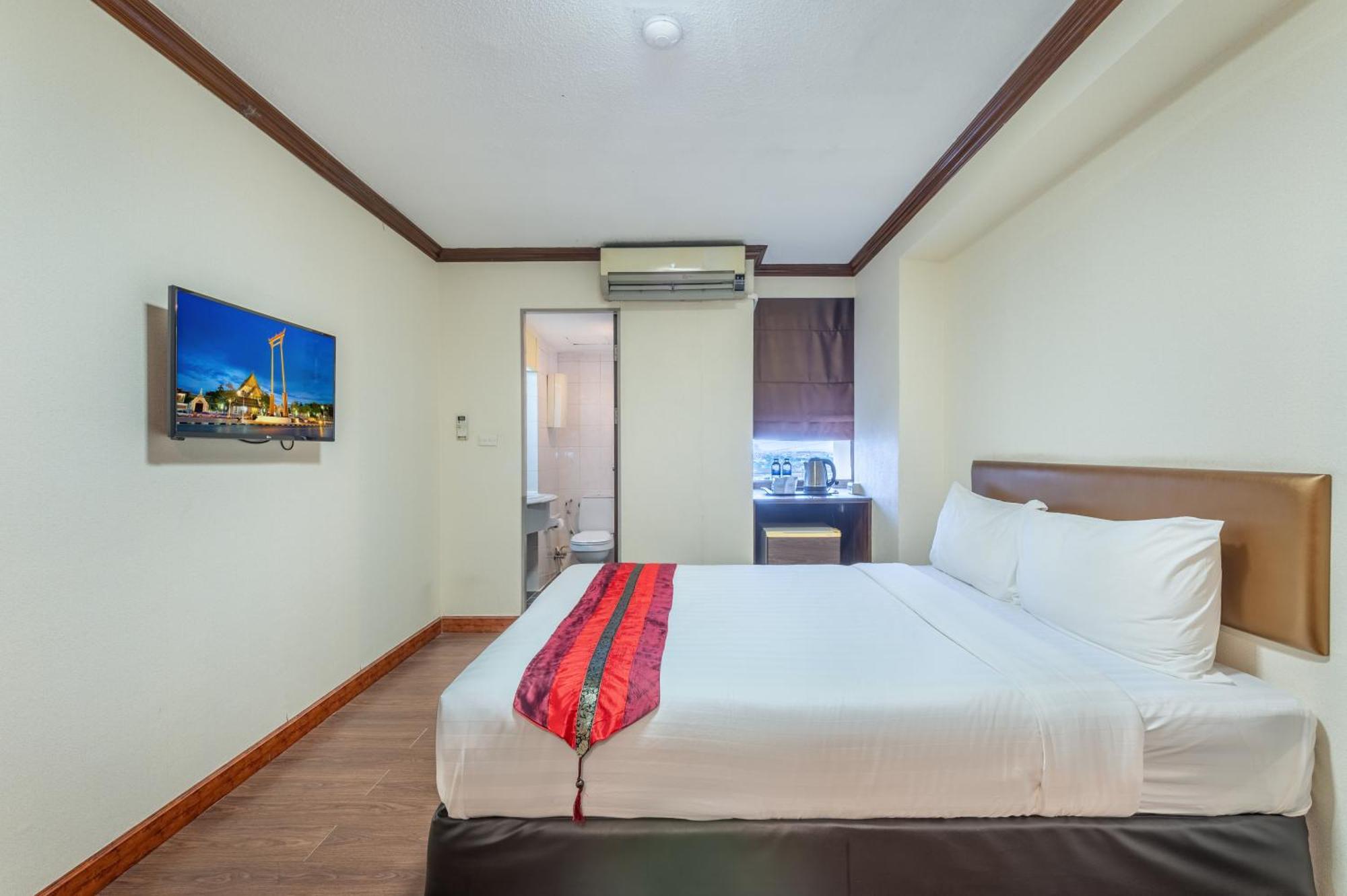 Standard Double or Twin Room