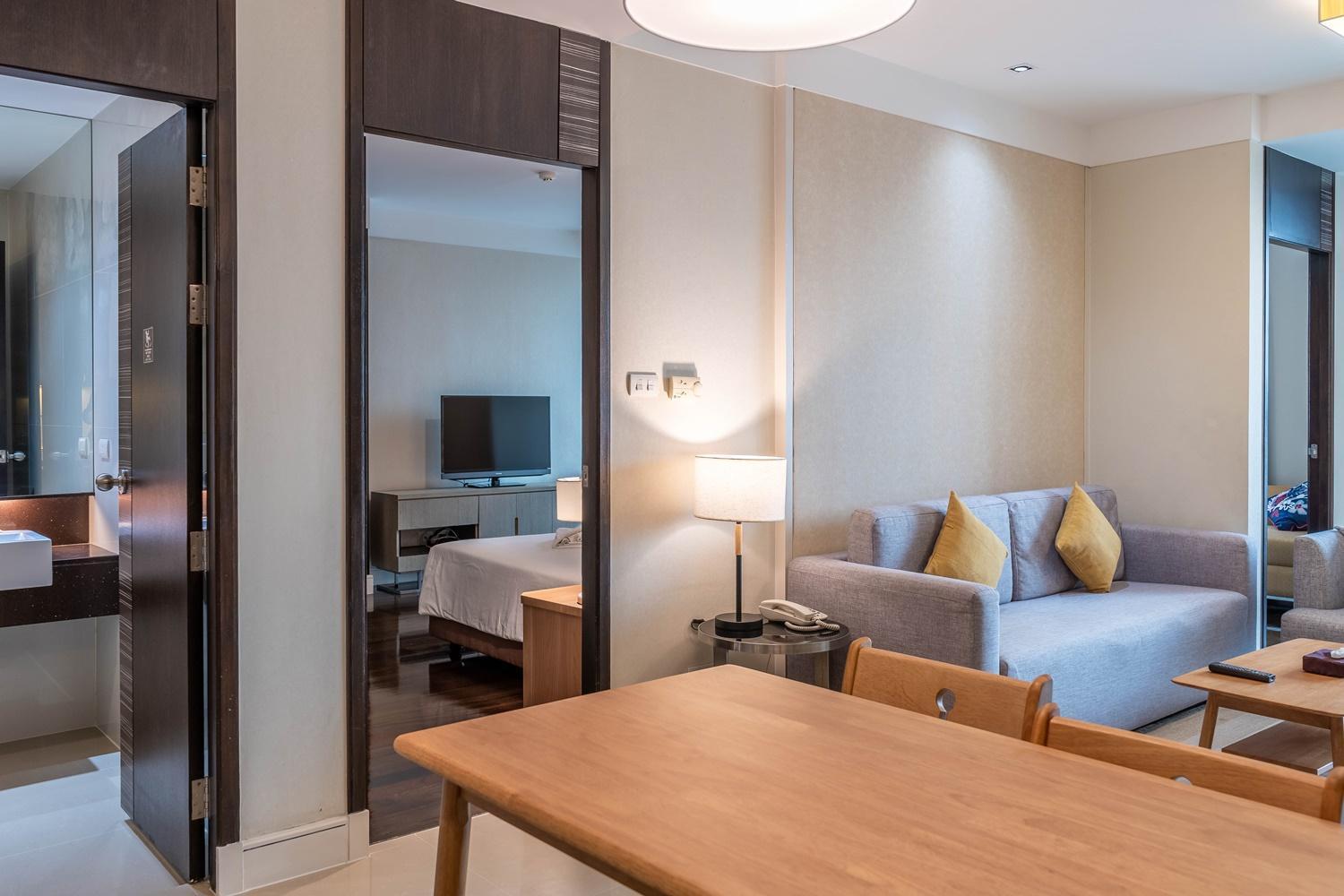 Complex Suite 1 Bedroom