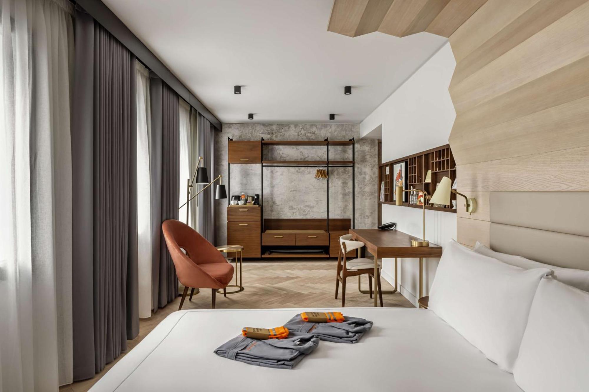 Junior Suite met Kingsize Bed - Geschikt voor Gasten met een Lichamelijke Beperking