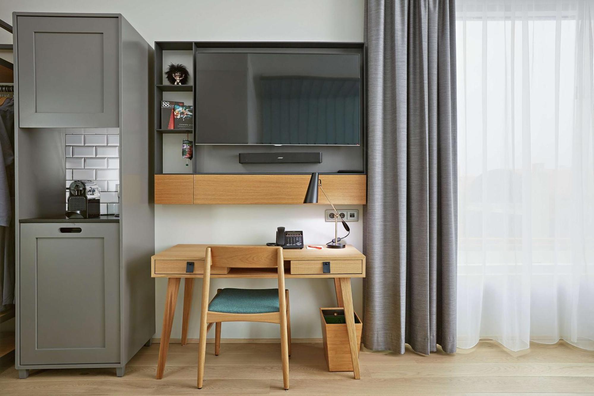 King Room