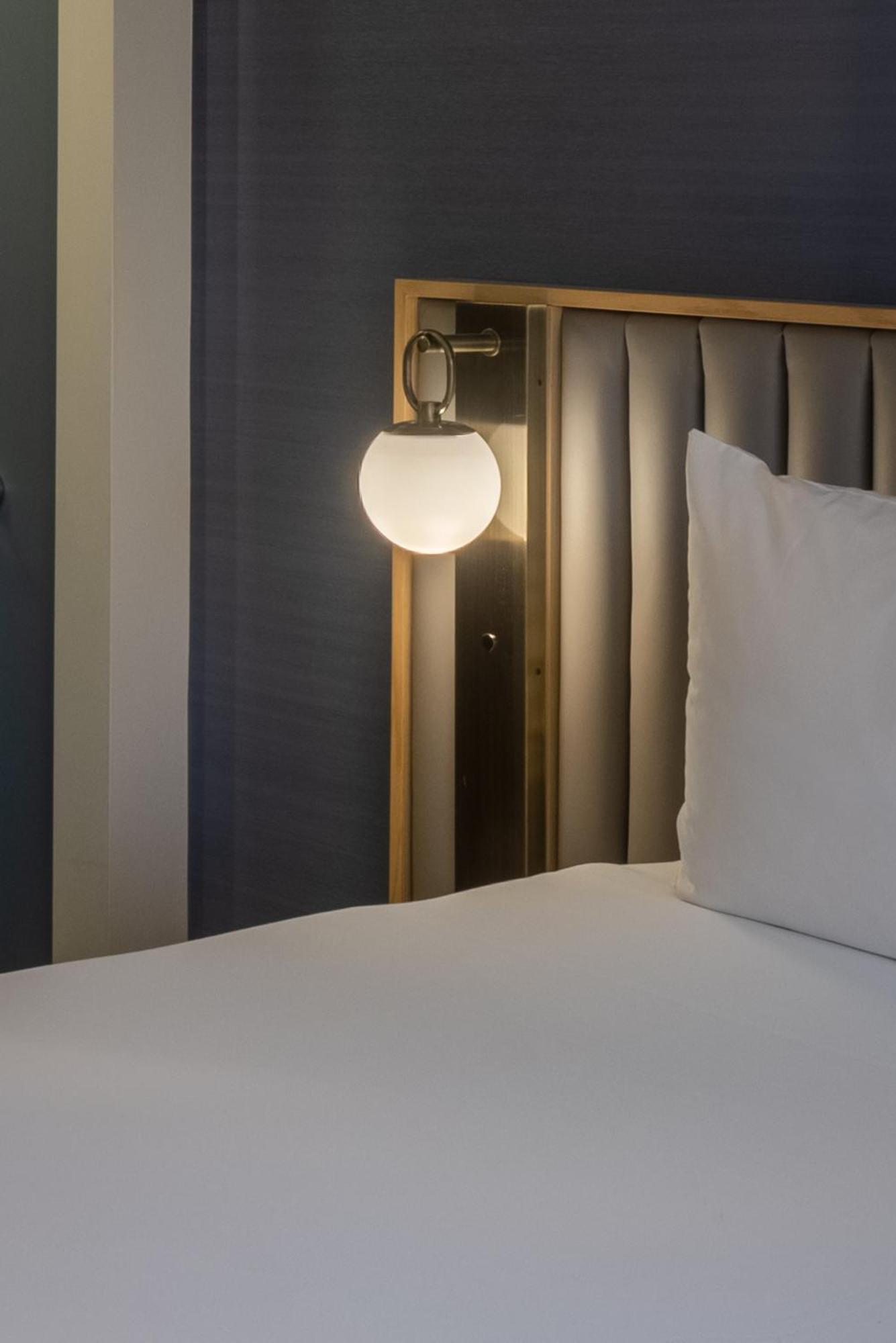 Tweepersoonskamer met 2 Tweepersoonsbedden