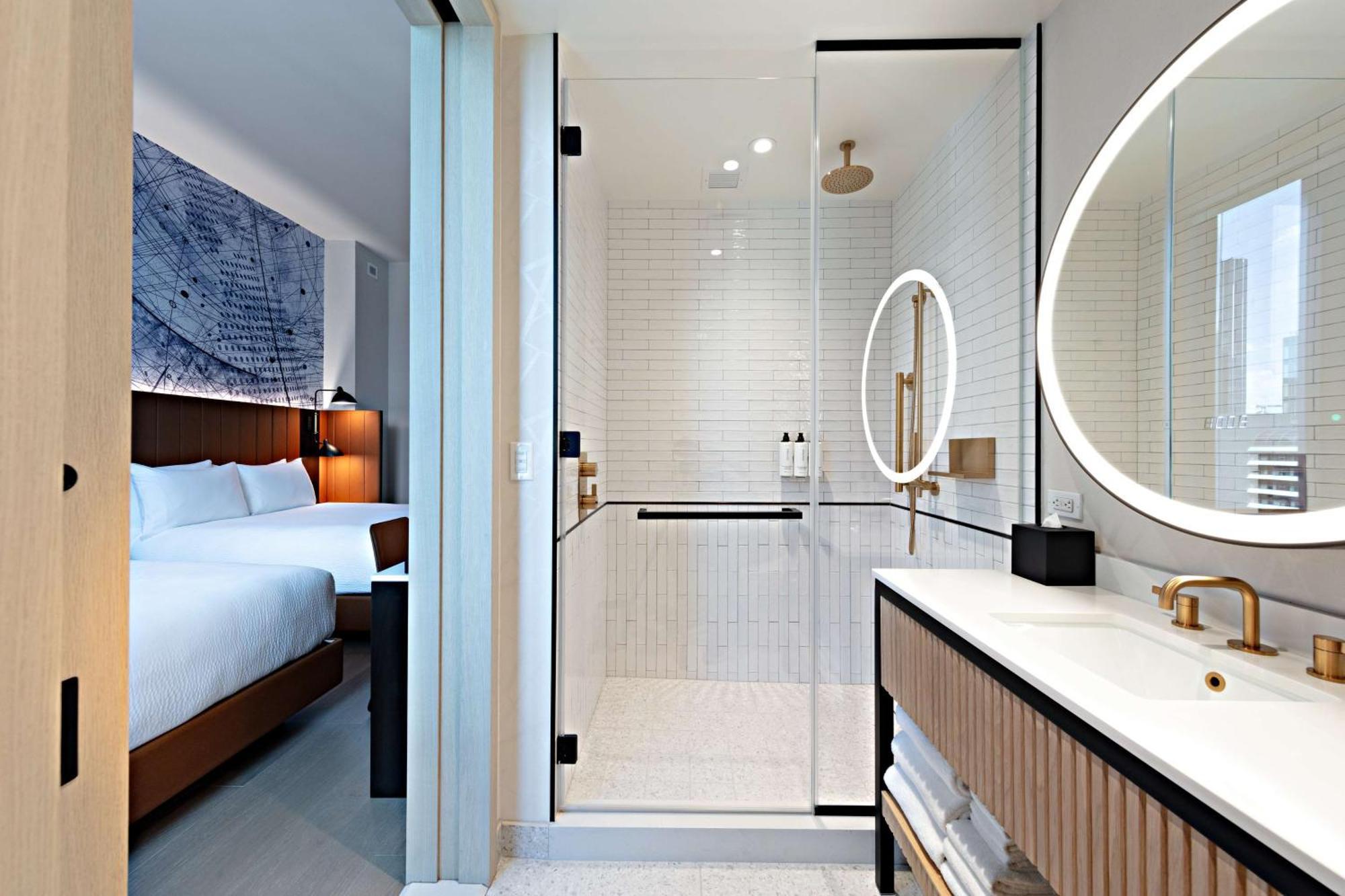 Kamer met 2 Queensize Bedden