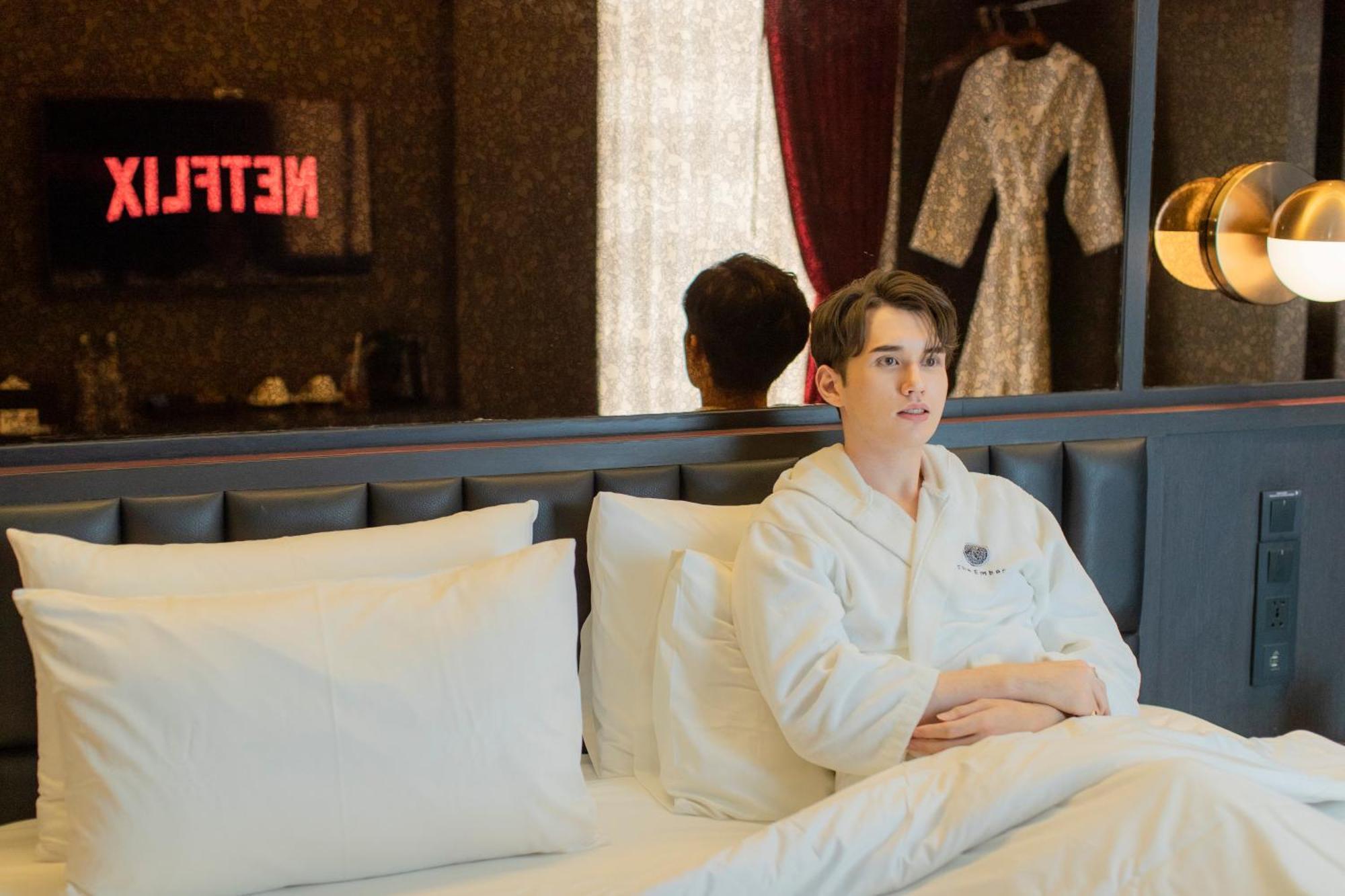 Premier Room
