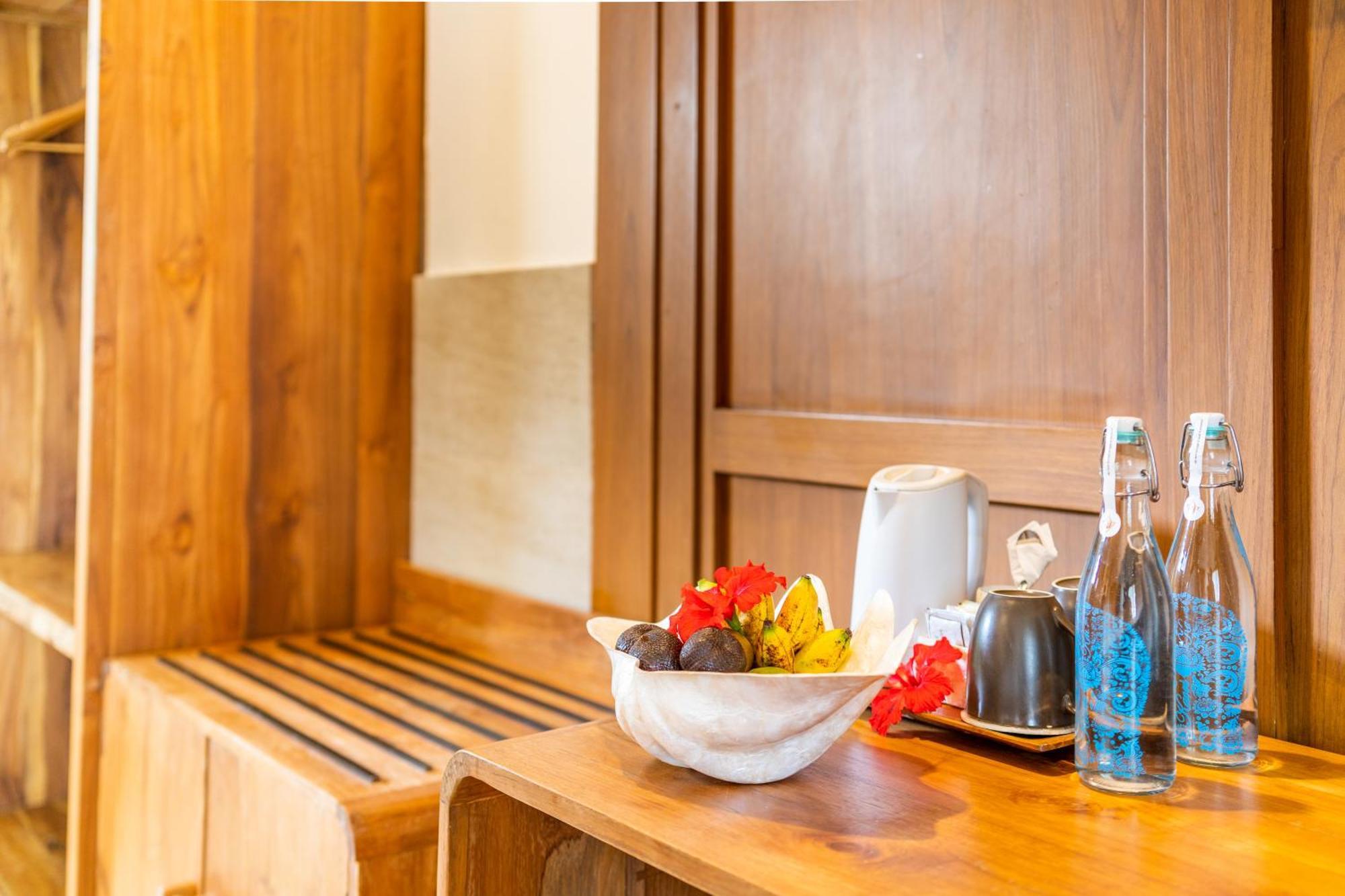 Deluxe Double or Twin Room Benefit
