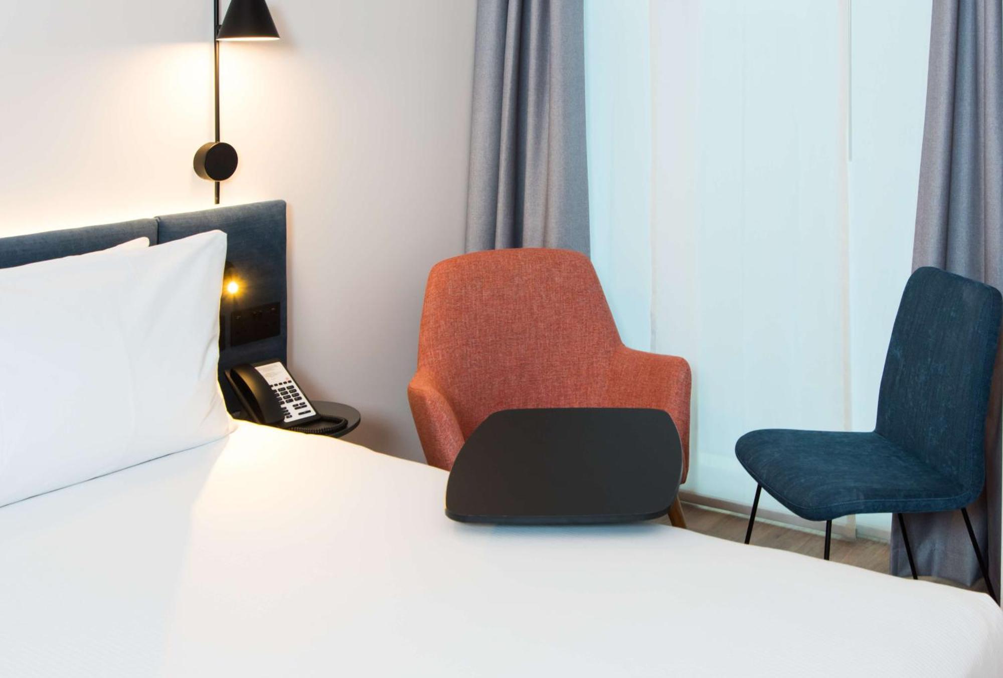 Kamer met Queensize Bed