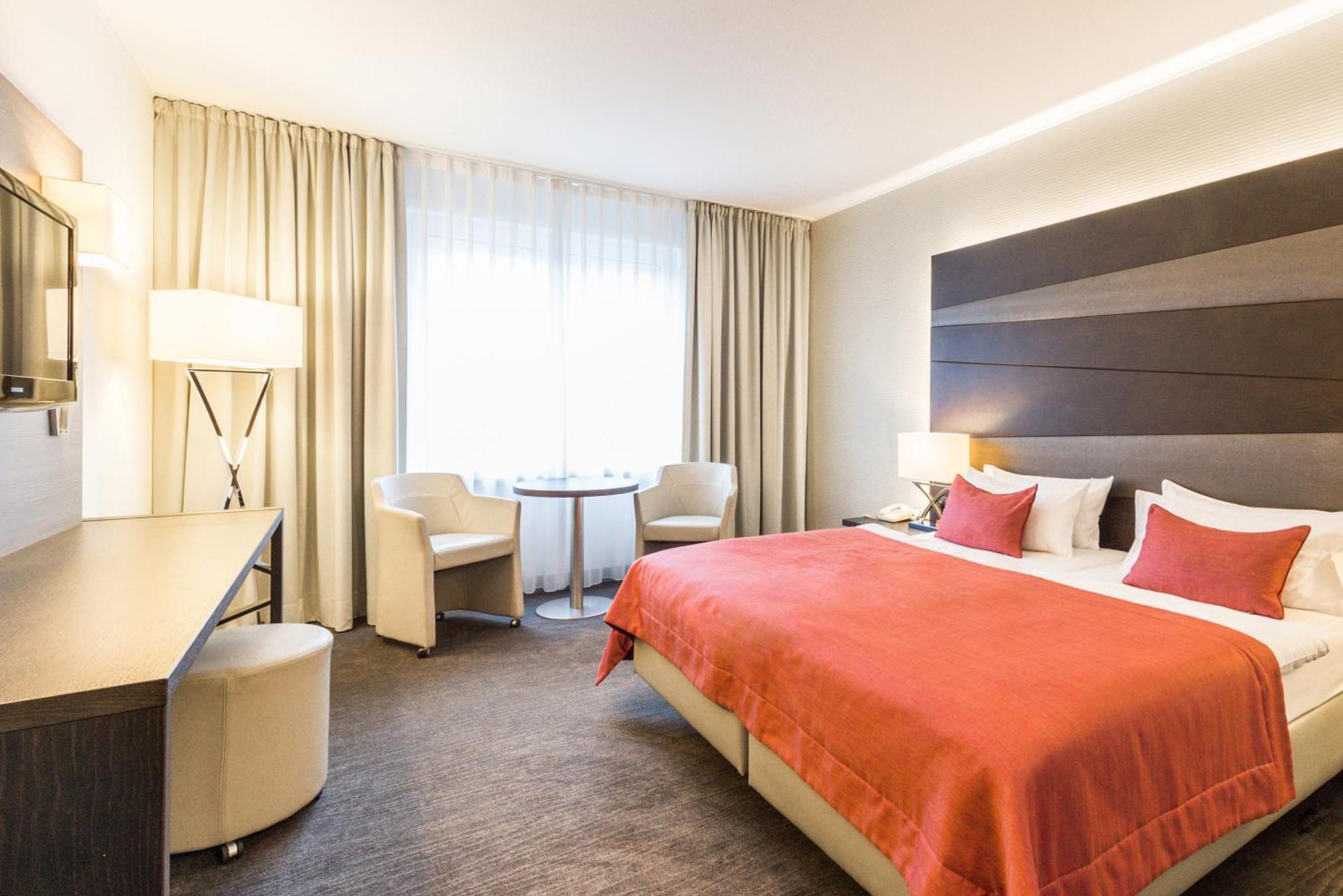 Discovery Superior Room