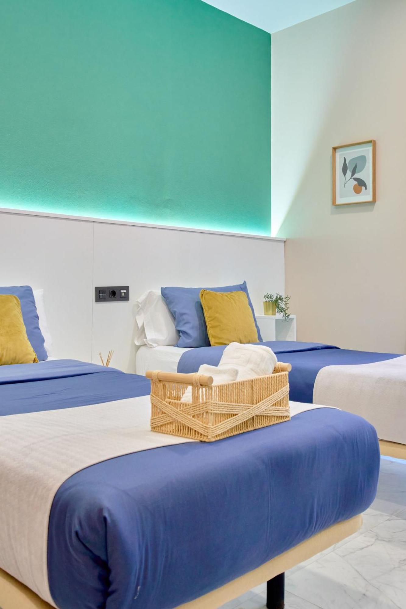 Small Twin Room