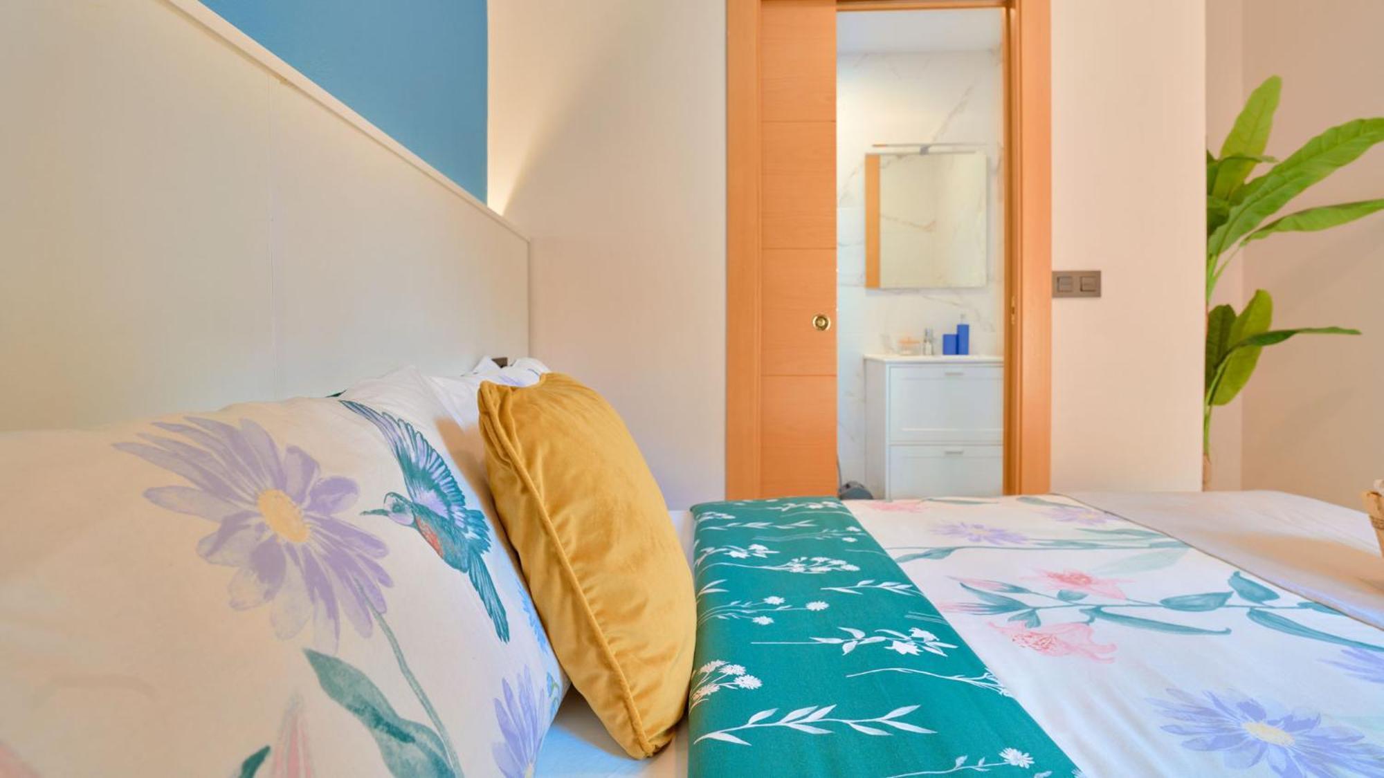 Double Room Private Bathroom
