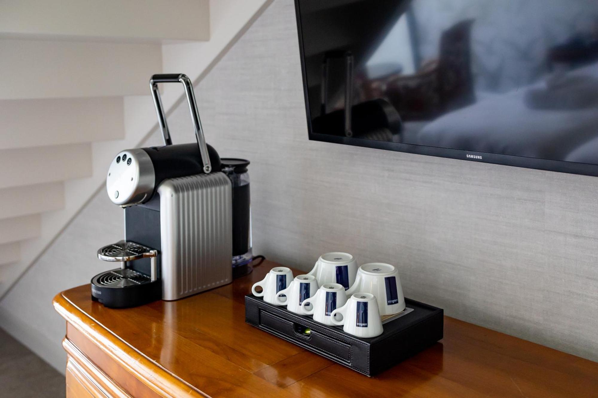 Junior Suite with Mont-Saint-Michel View