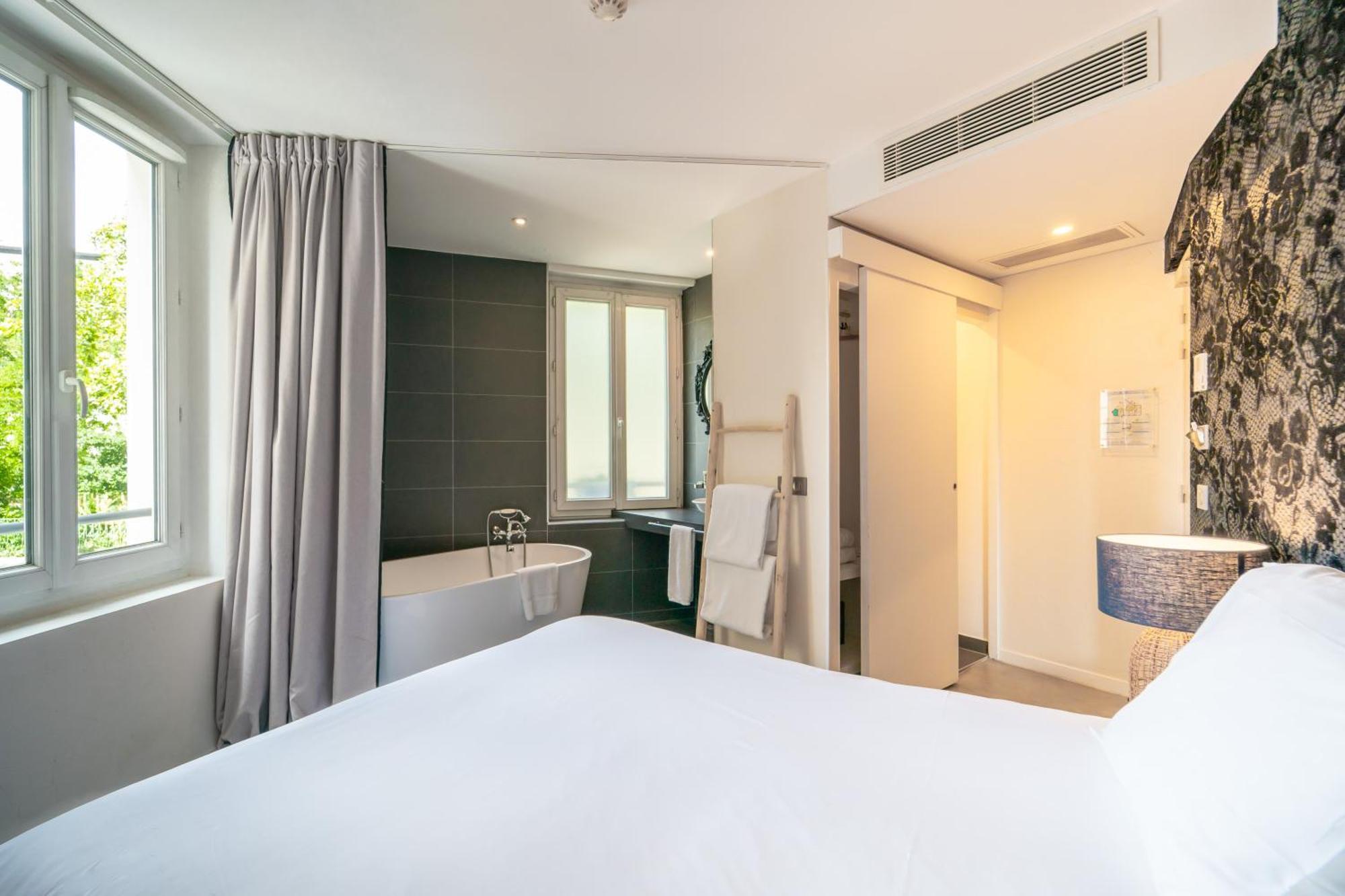 Chambre double exécutive avec baignoire