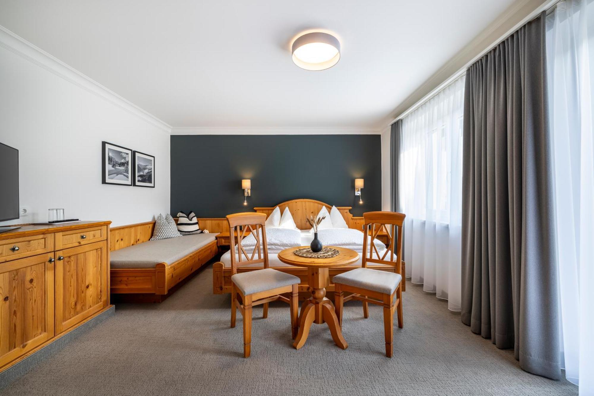 Classic Double Room