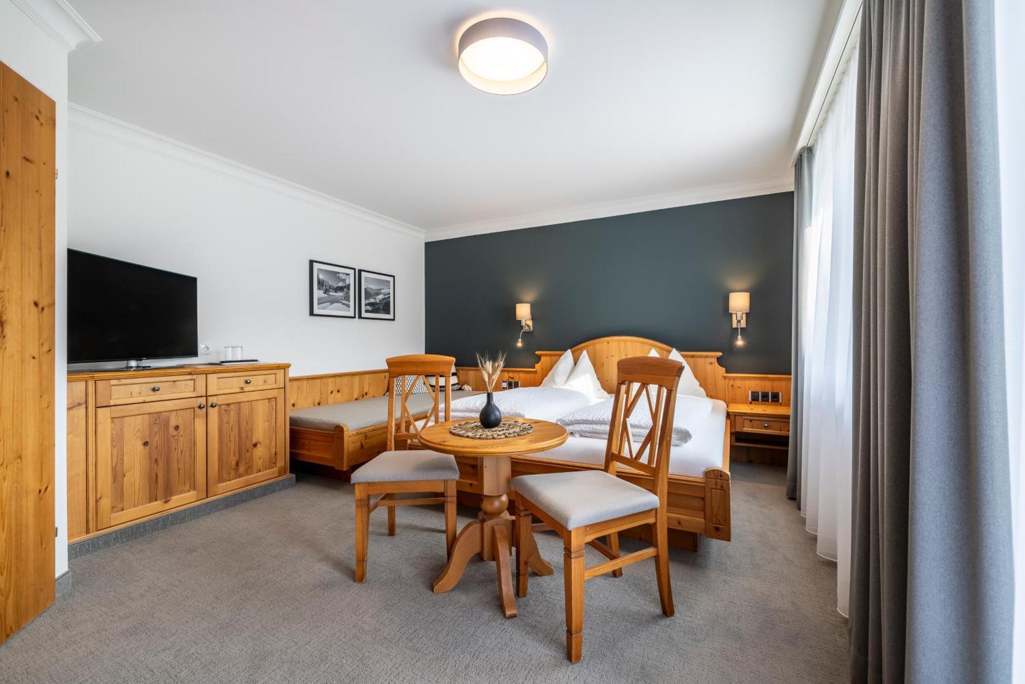 Classic Double Room