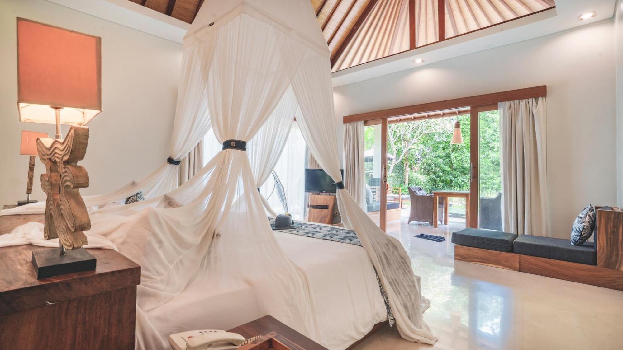 One-Bedroom Suite Pool Villa