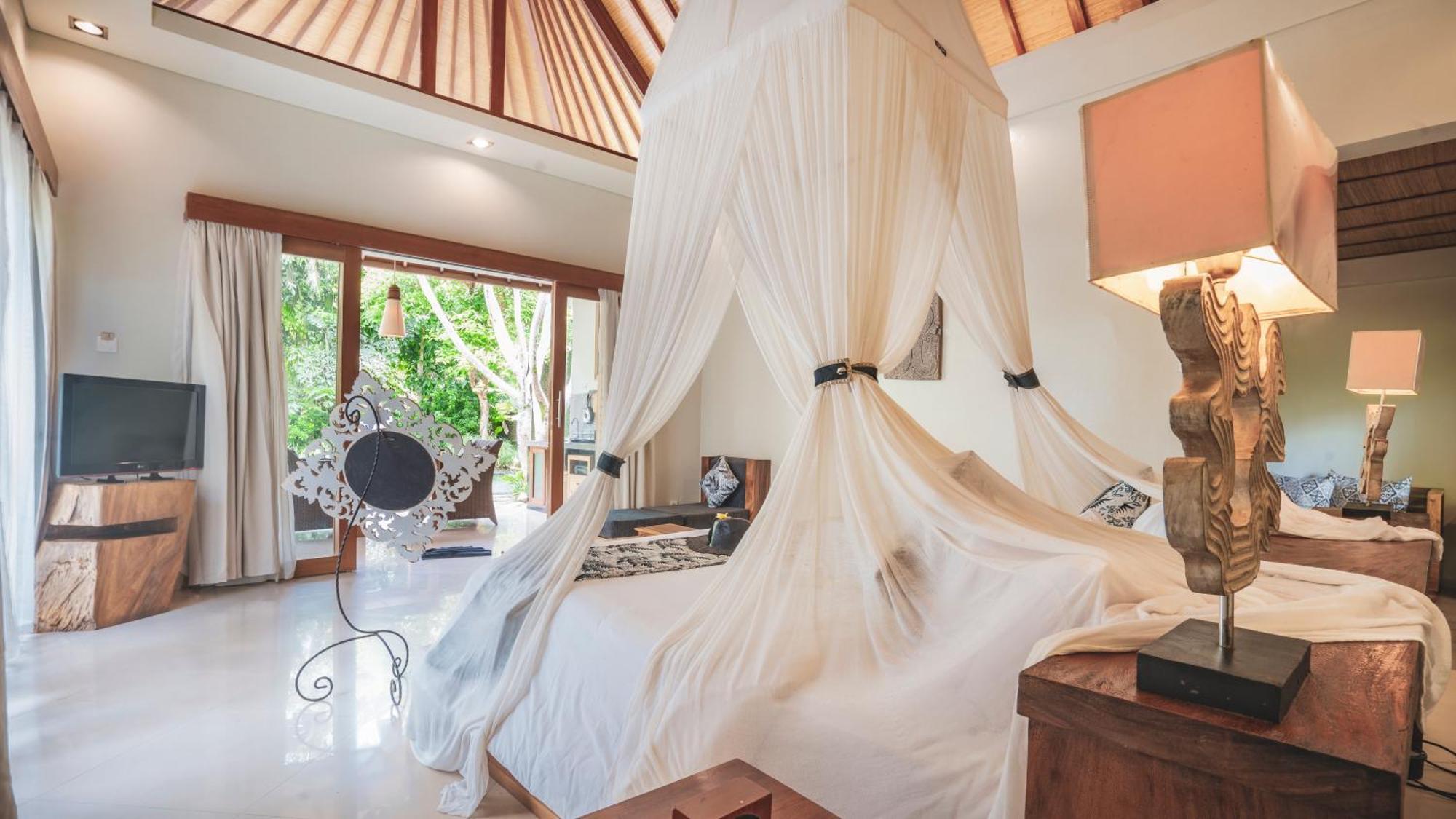 One-Bedroom Suite Pool Villa