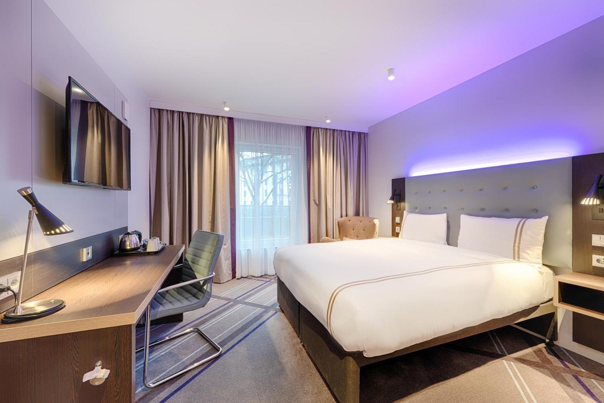 Standard Double or Twin Room,1743715601:JPEG