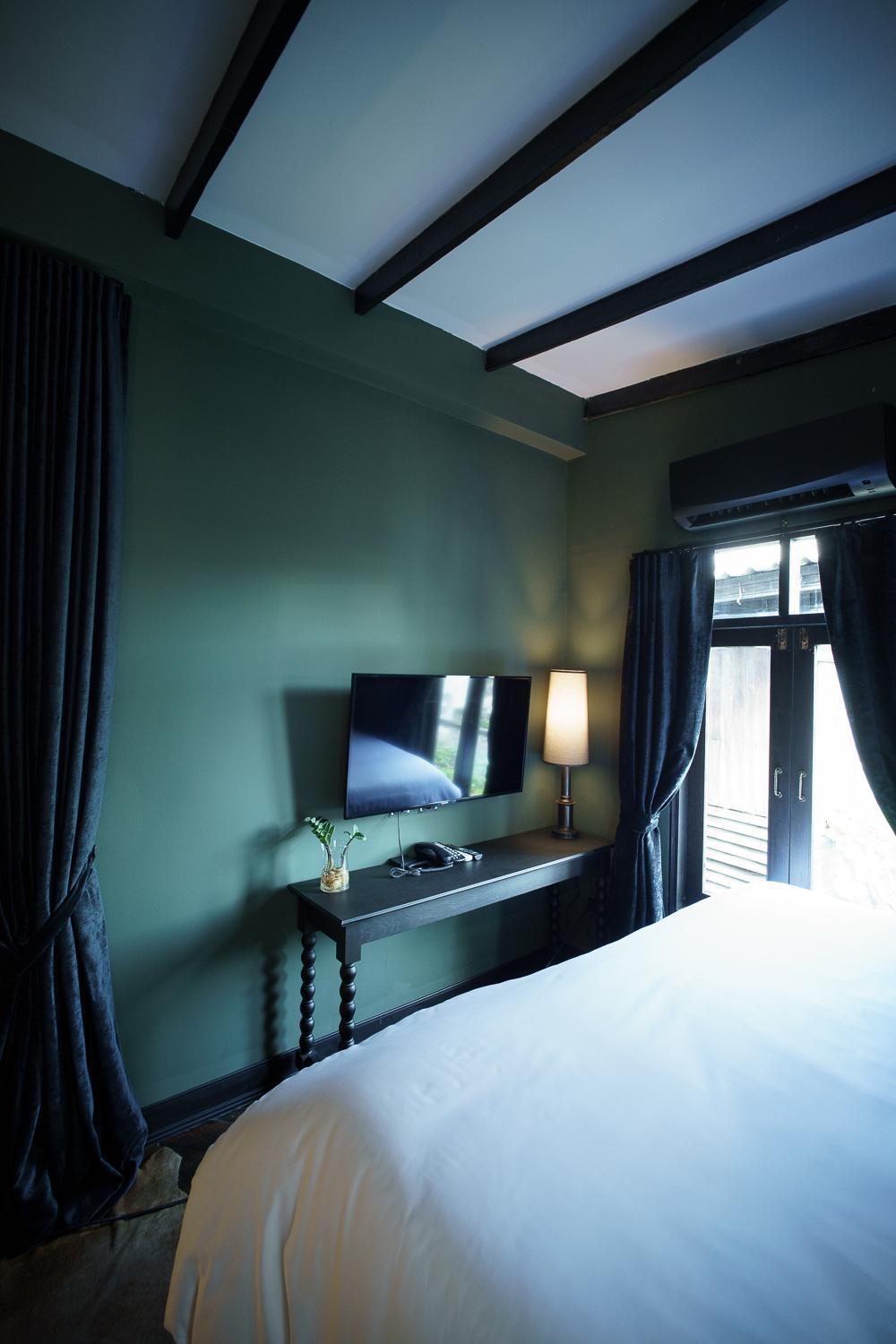 Duplex Room